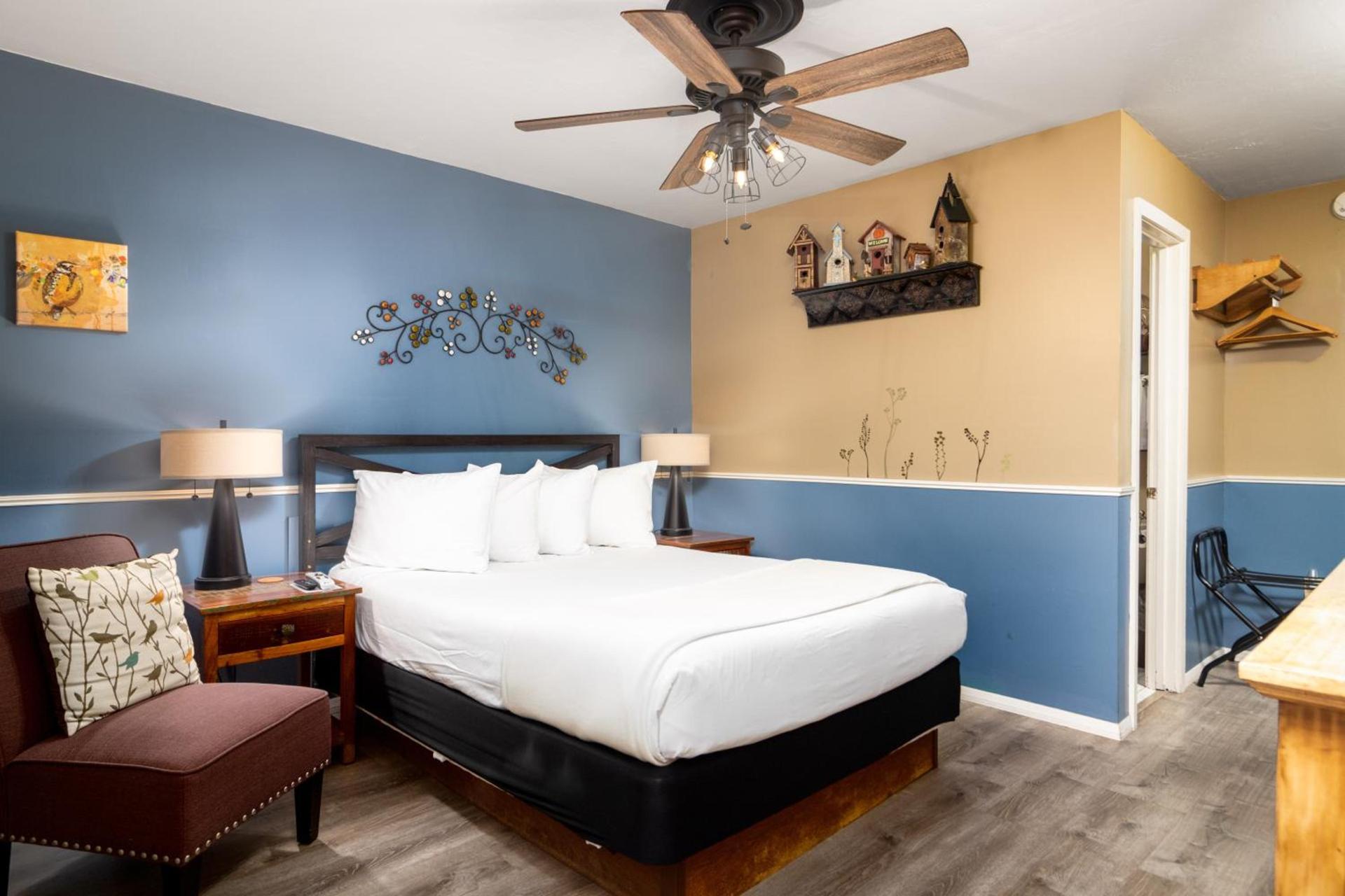 Prescott Pines Inn photo 37
