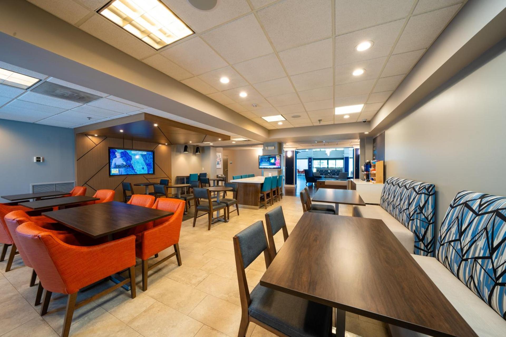 Holiday Inn Express Hotel & Suites Tampa-Oldsmar by IHG photo 60