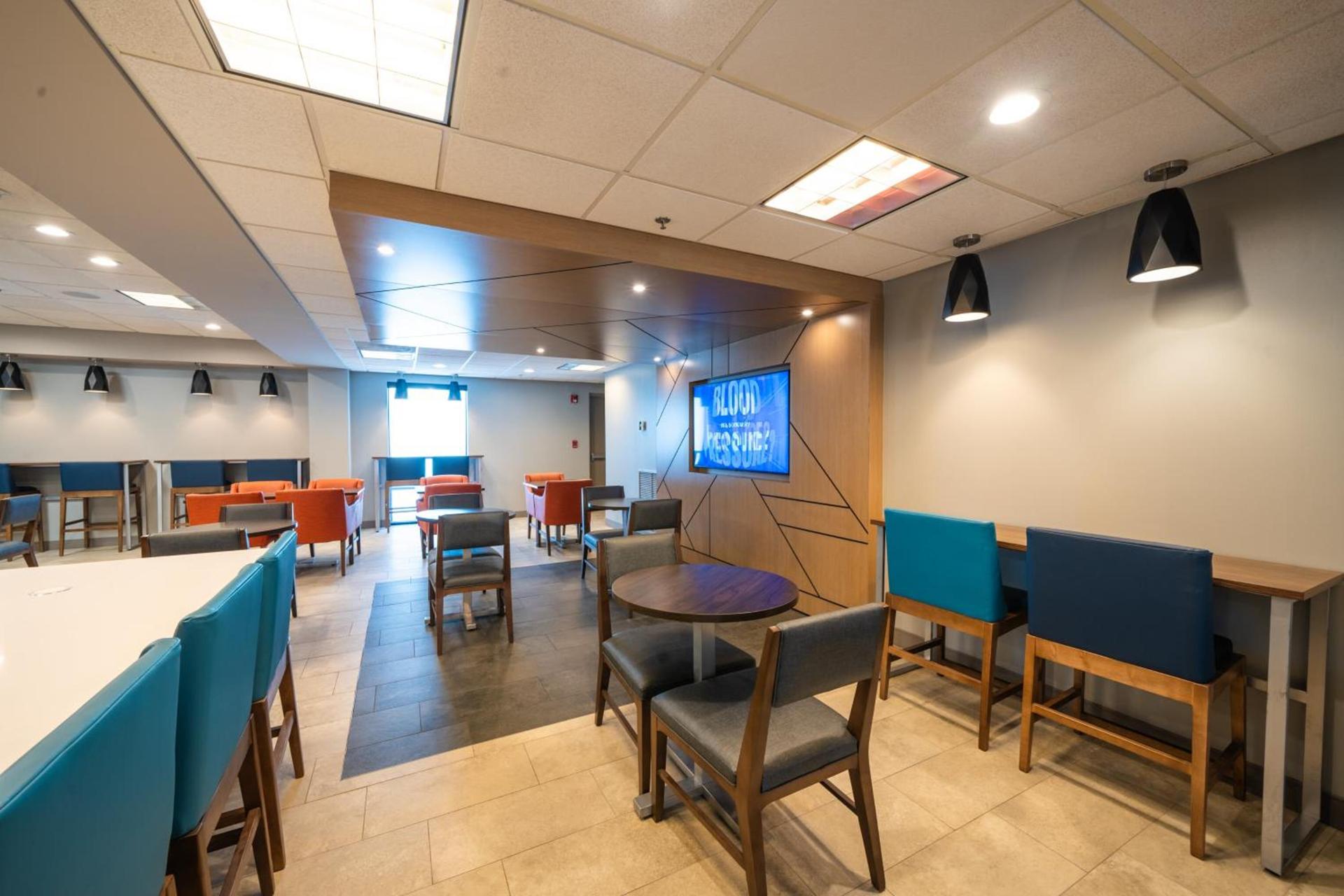 Holiday Inn Express Hotel & Suites Tampa-Oldsmar by IHG photo 79