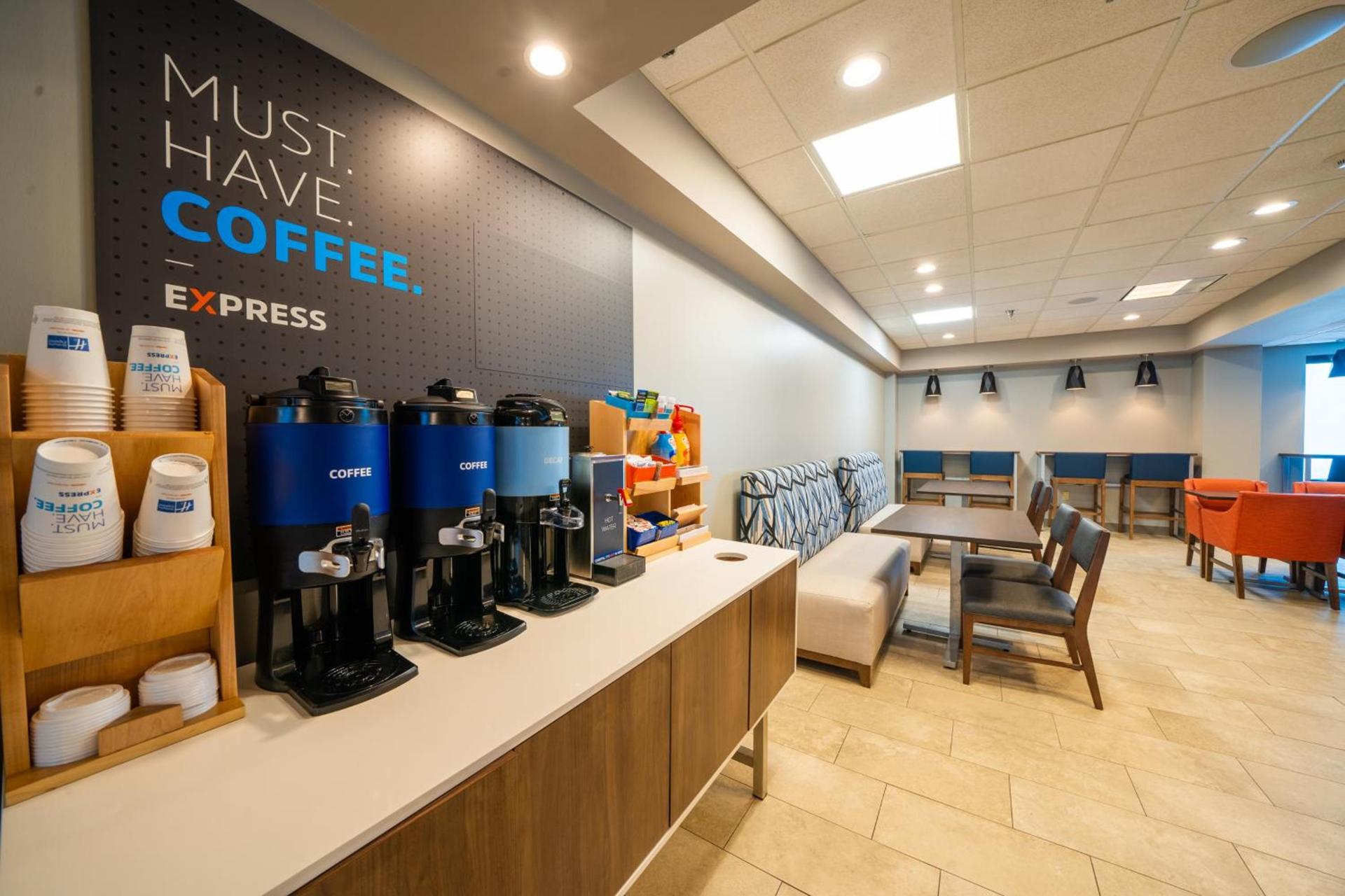 Holiday Inn Express Hotel & Suites Tampa-Oldsmar by IHG photo 74