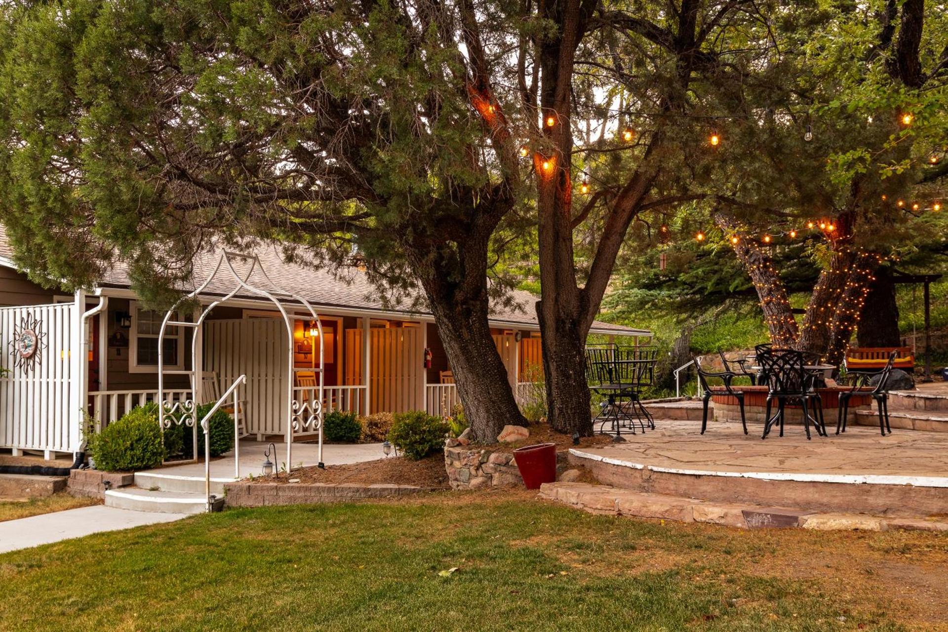 Prescott Pines Inn photo 73