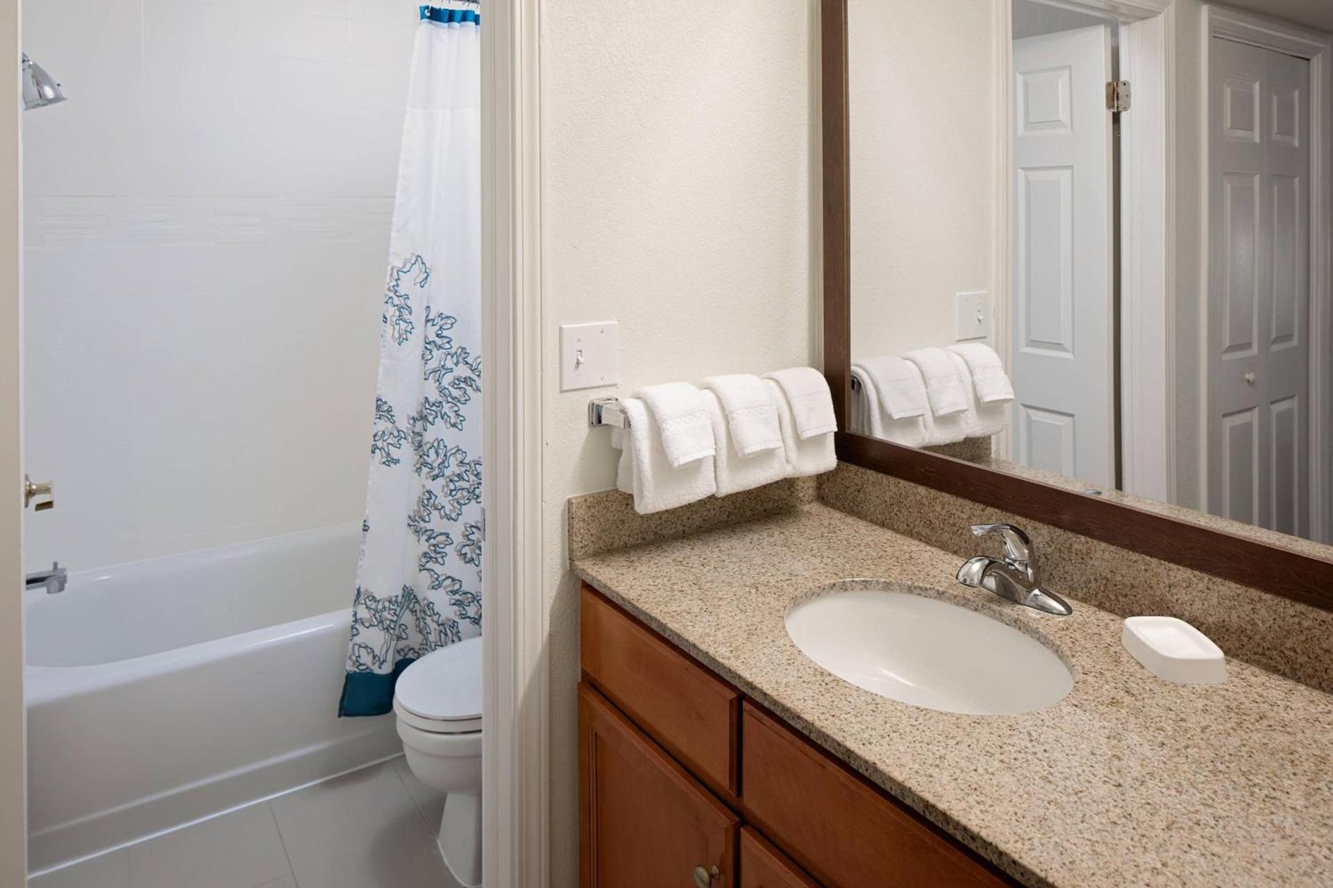 Residence Inn by Marriott Binghamton photo 14