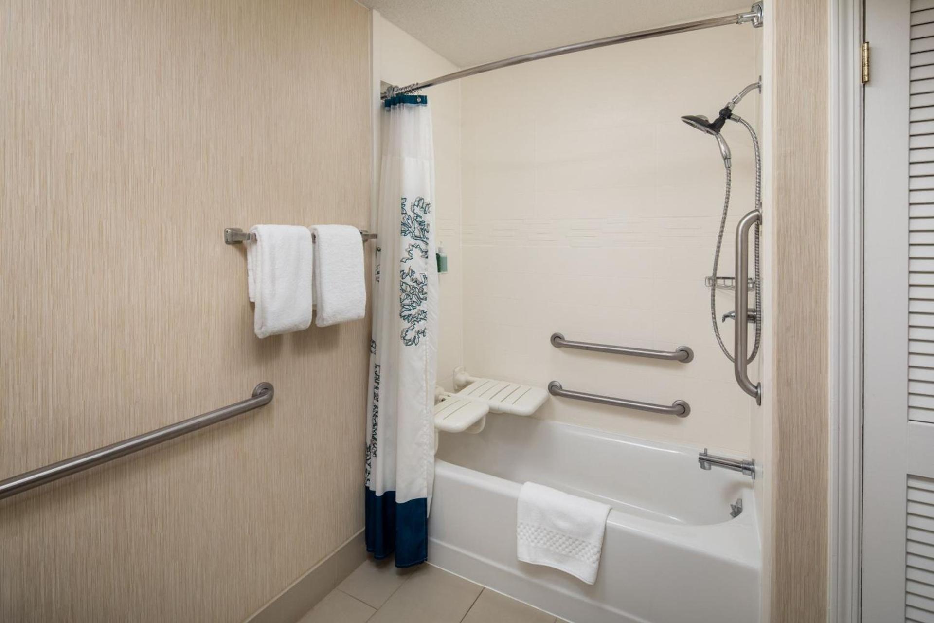 Residence Inn by Marriott Binghamton photo 15
