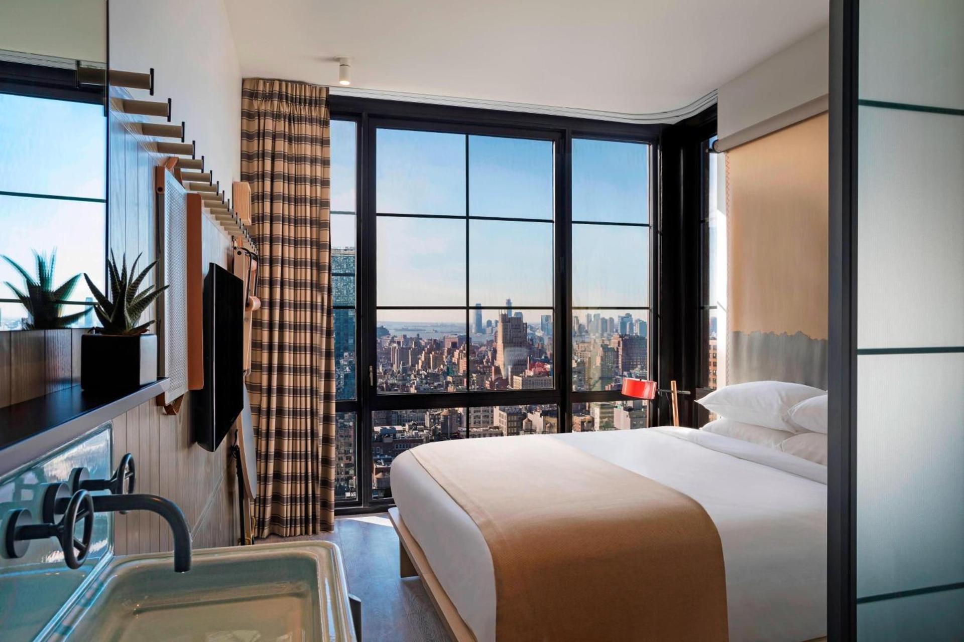 Moxy NYC Chelsea photo 23