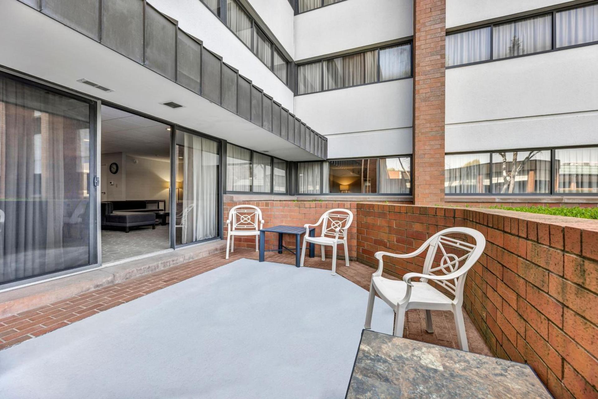 Delta Hotels by Marriott Mount Pleasant photo 30