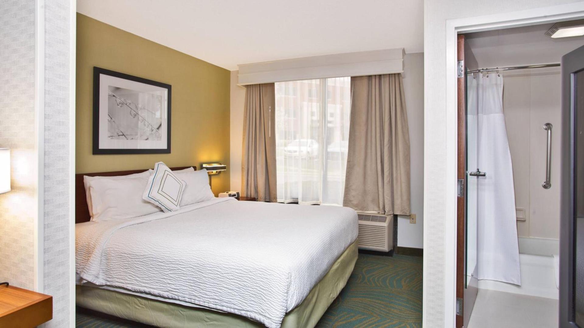 SpringHill Suites by Marriott Chicago Naperville Warrenville photo 14