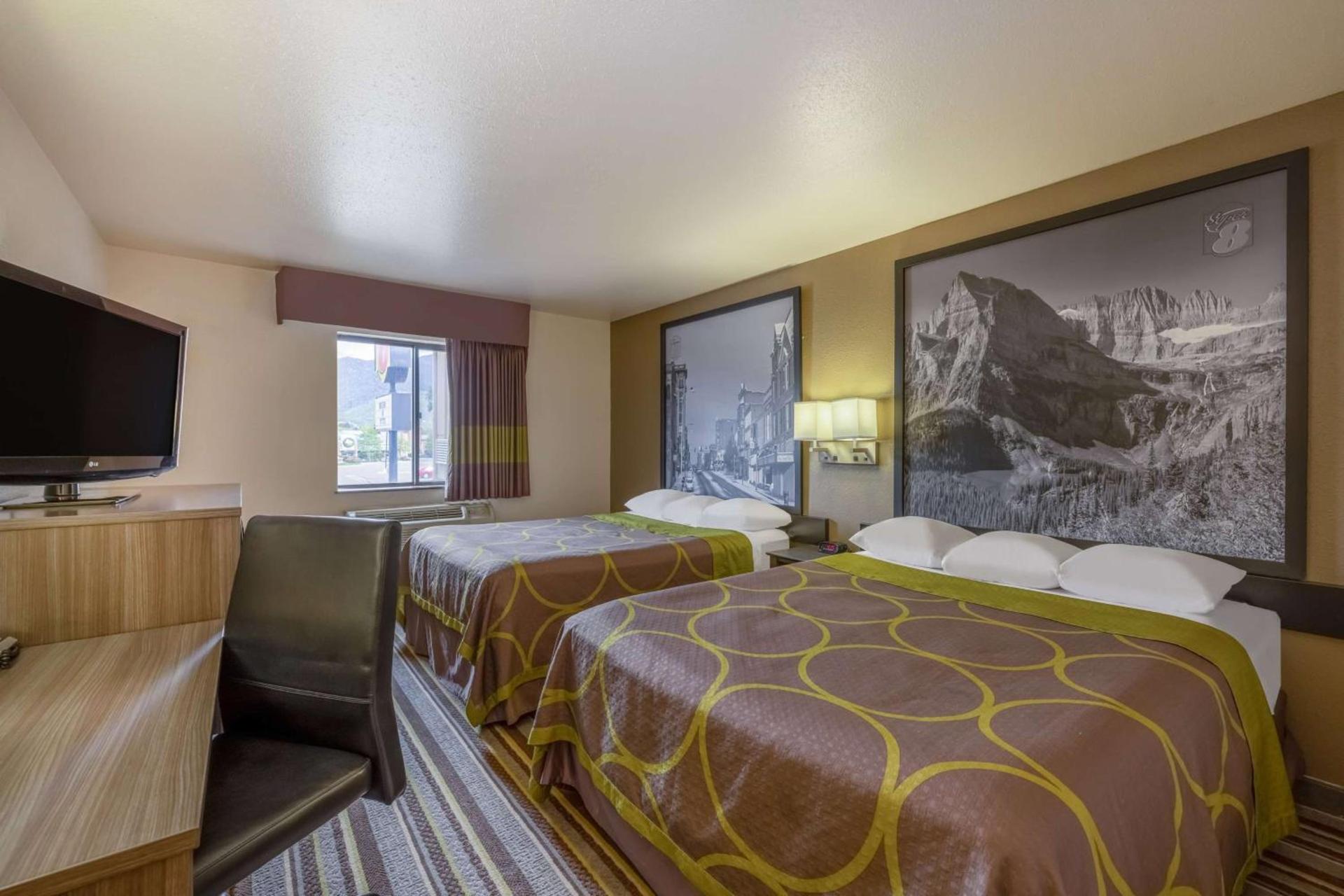 Super 8 by Wyndham Butte MT photo 15