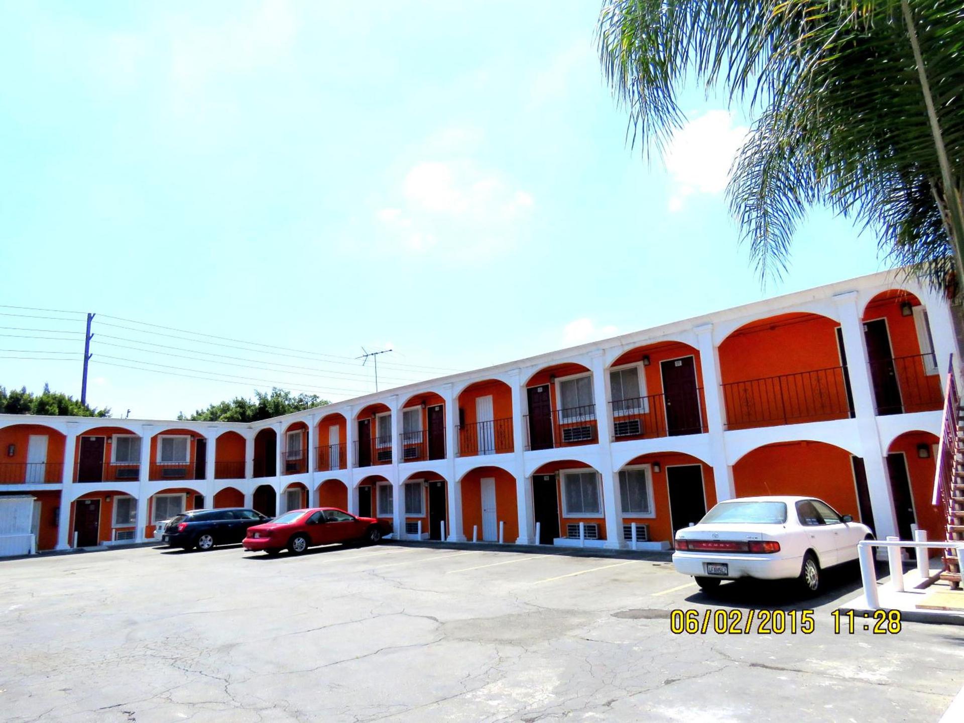 Central Inn Motel photo 5