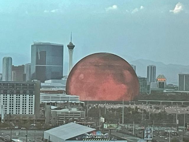Signature MGM Suite with Strip and Sphere View photo 21