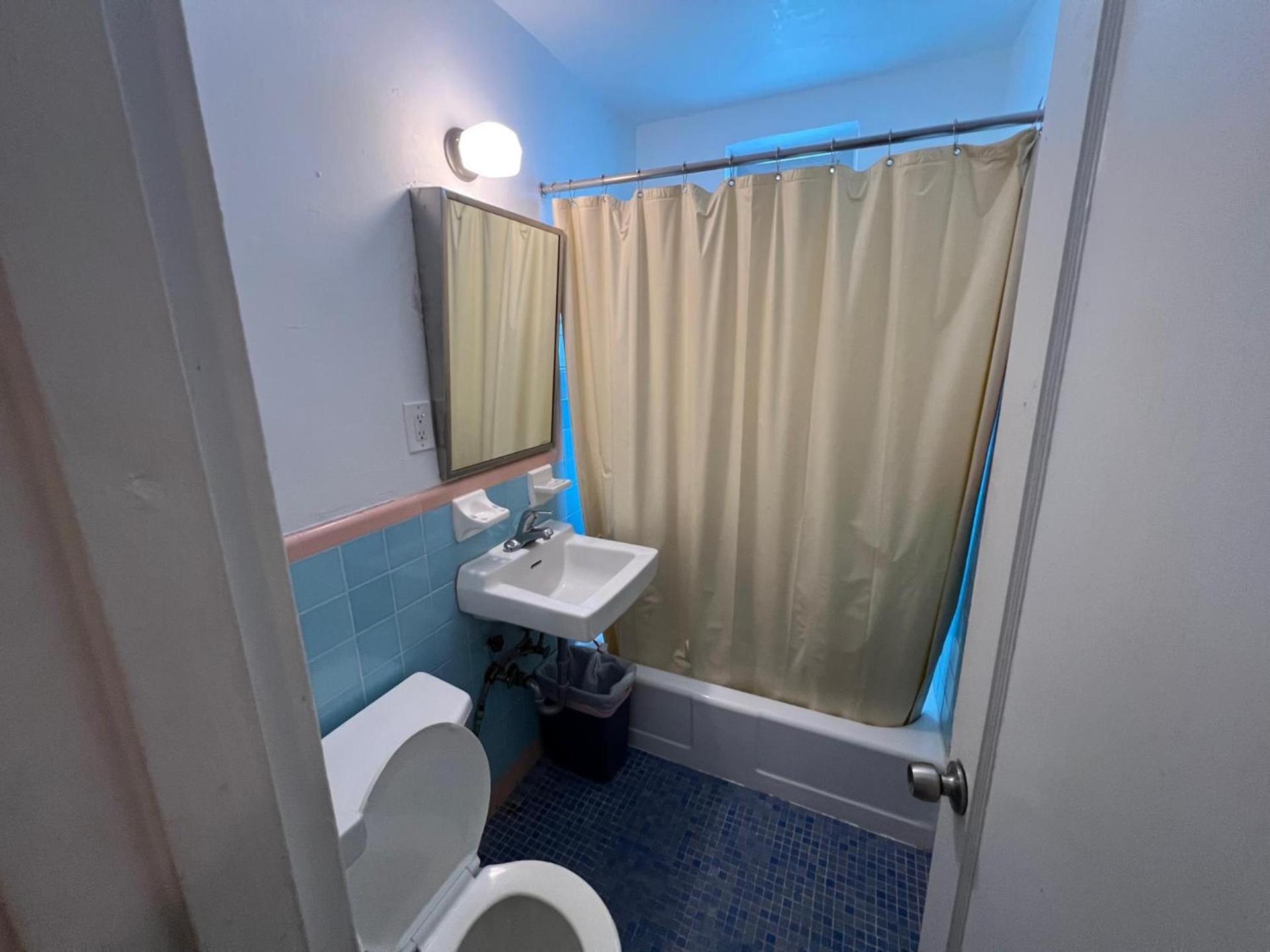 Sherbrooke All Suites Hotel photo 20