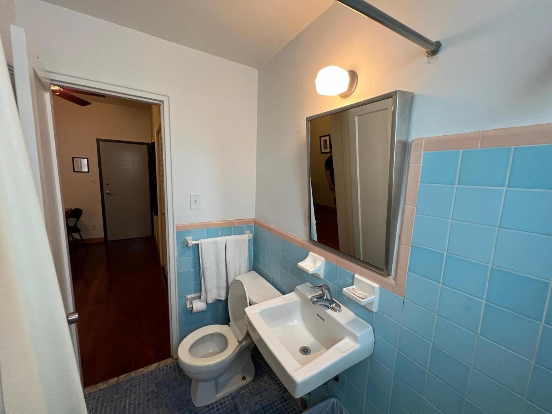 Sherbrooke All Suites Hotel photo 19