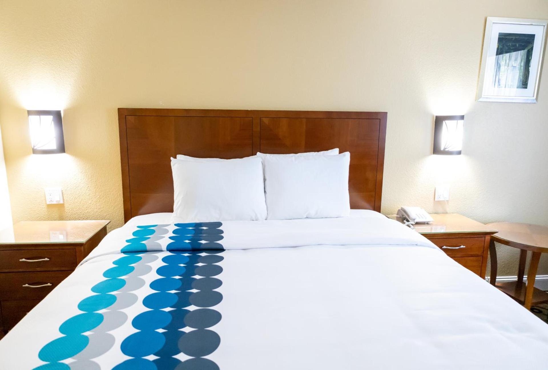 Days Inn by Wyndham College Park Atlanta Airport South photo 24
