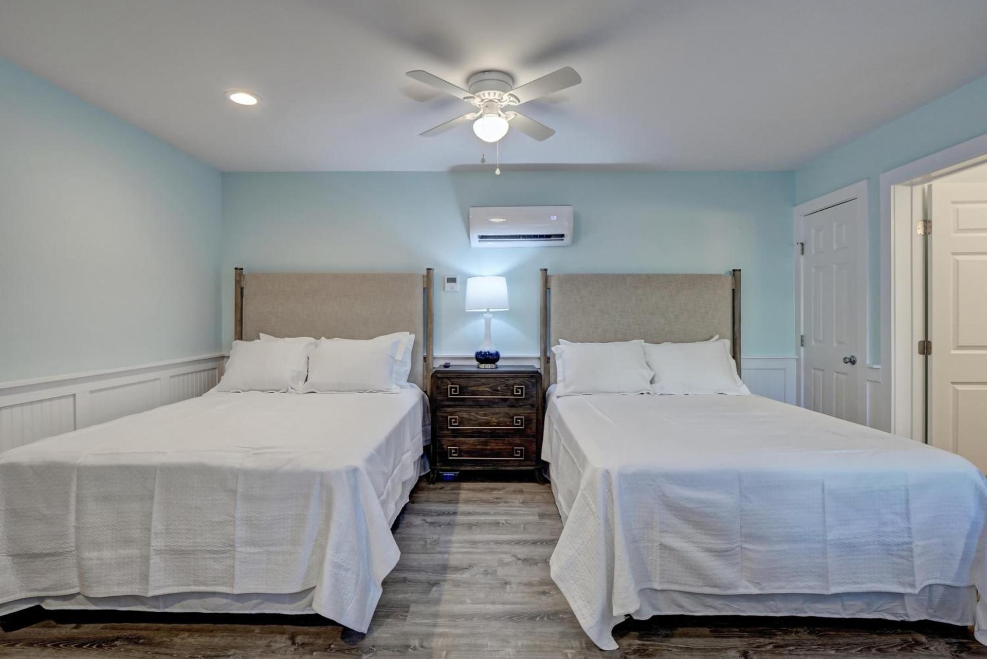 Loggerhead Inn and Suites photo 57