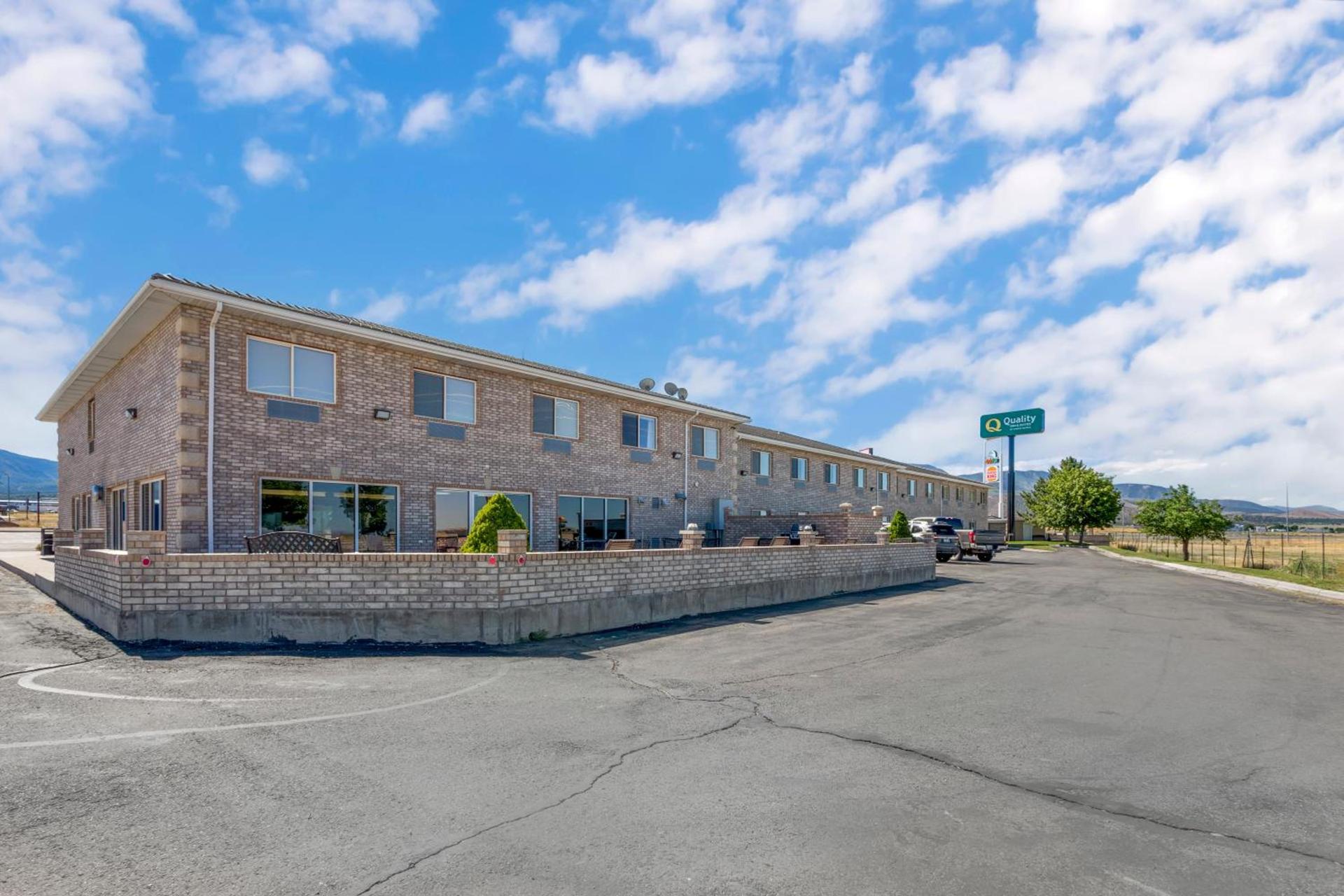 Quality Inn & Suites Fillmore I-15 photo 49