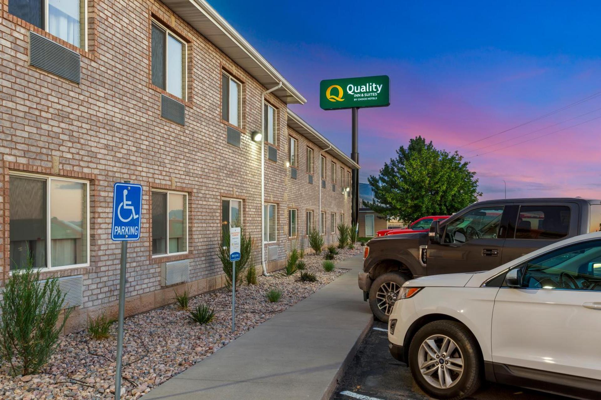 Quality Inn & Suites Fillmore I-15 photo 37