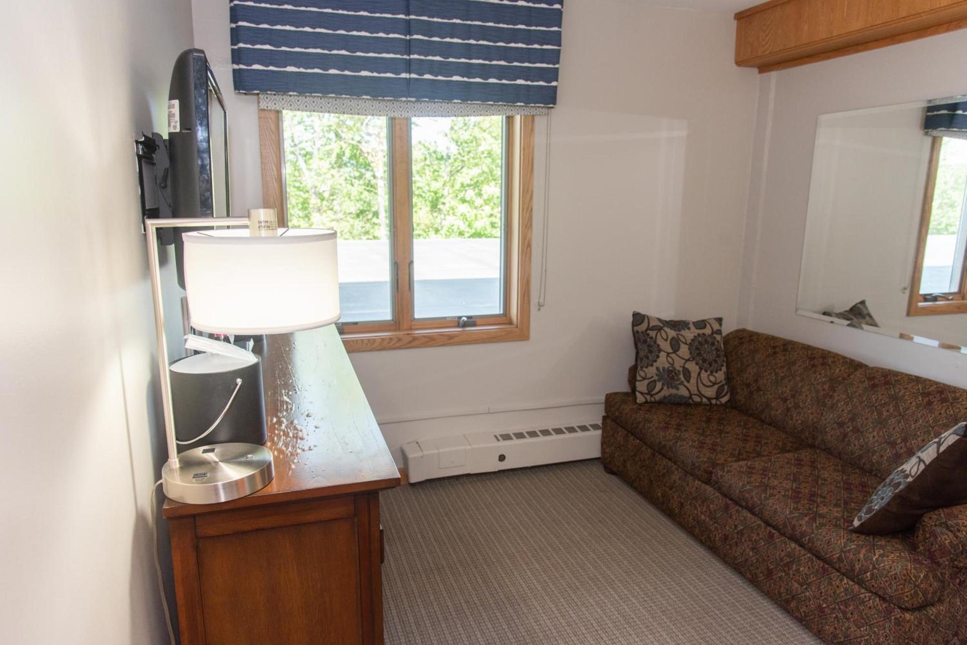 Sugarloaf Inn photo 24