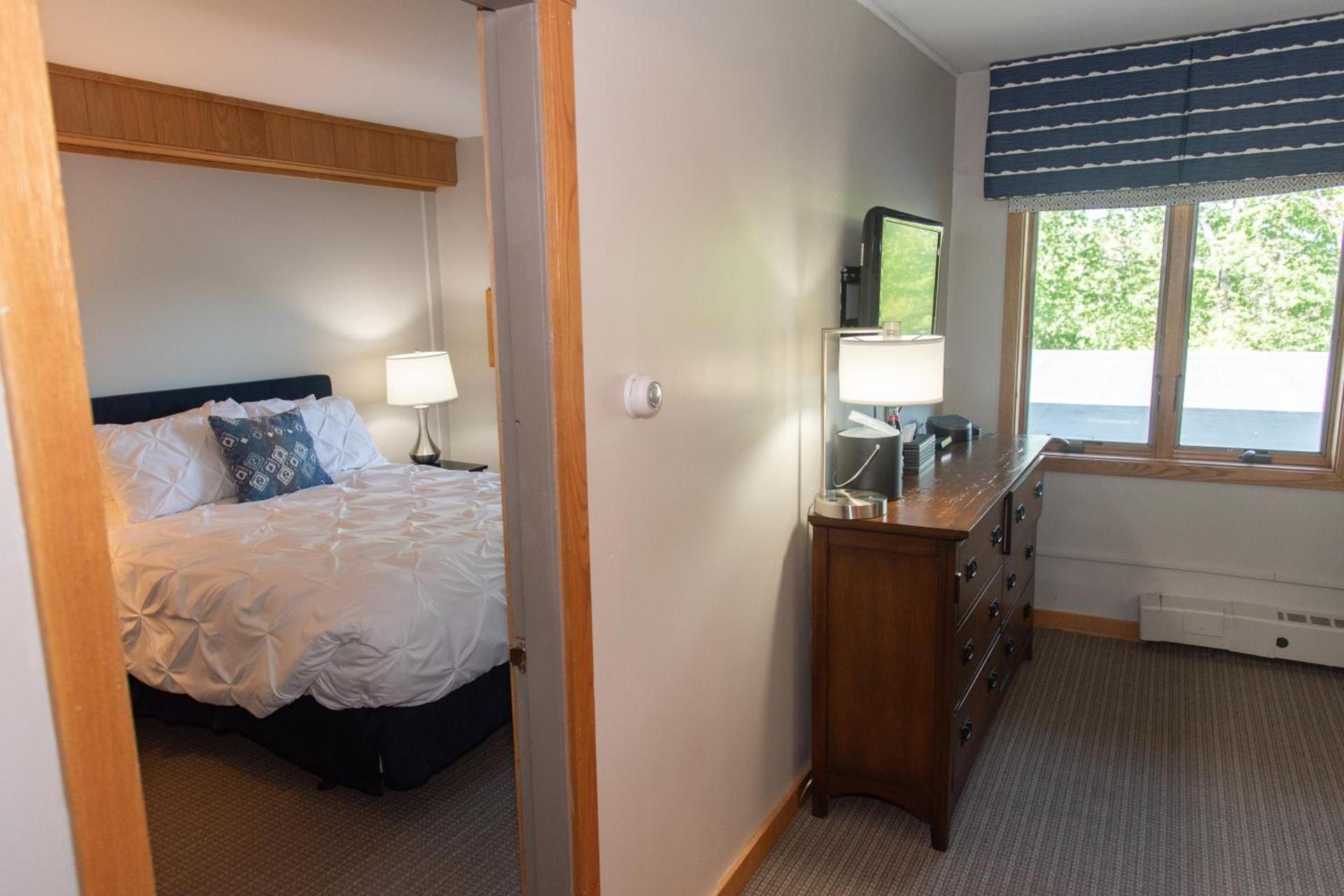 Sugarloaf Inn photo 23