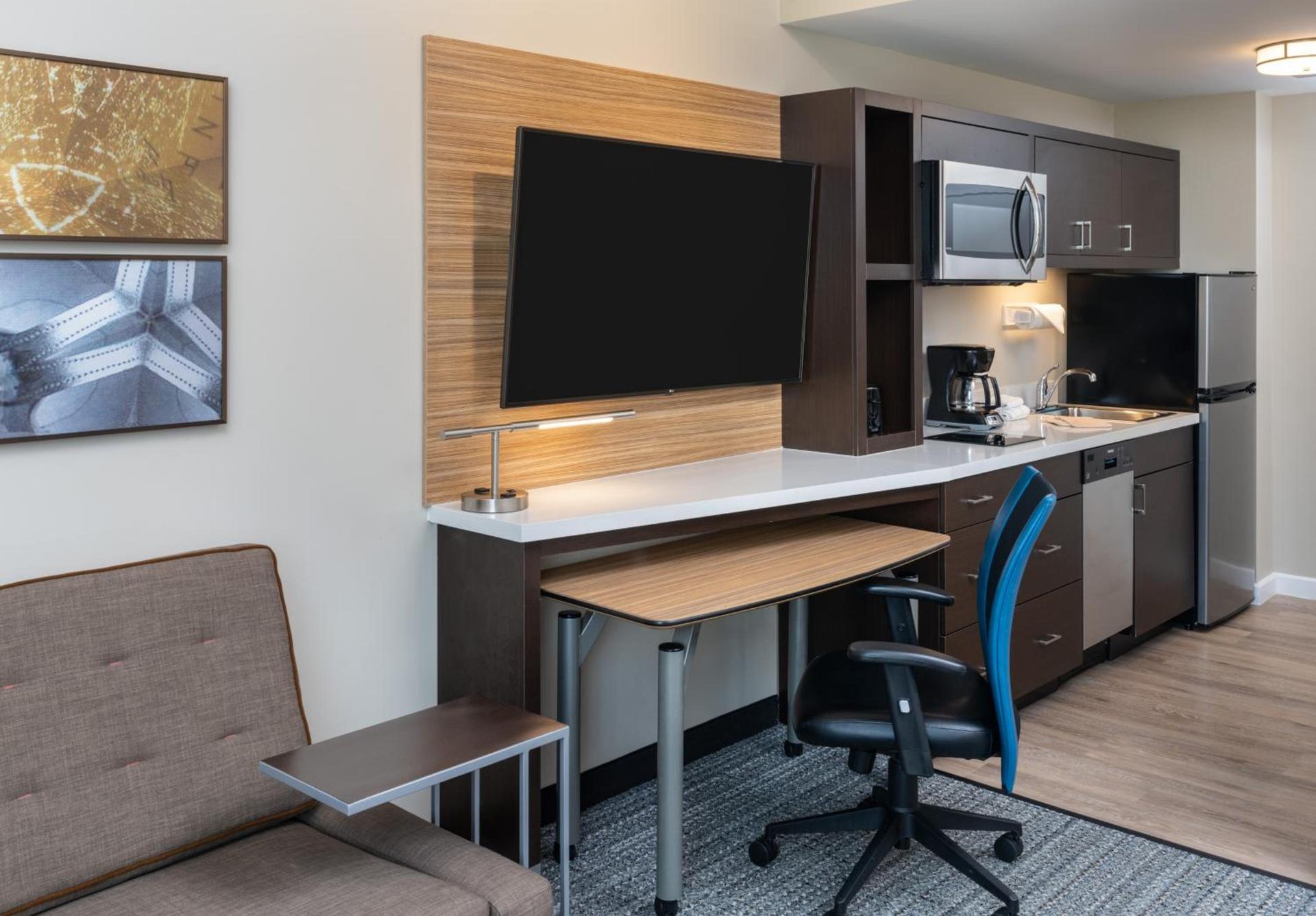 TownePlace Suites Miami Kendall West photo 2