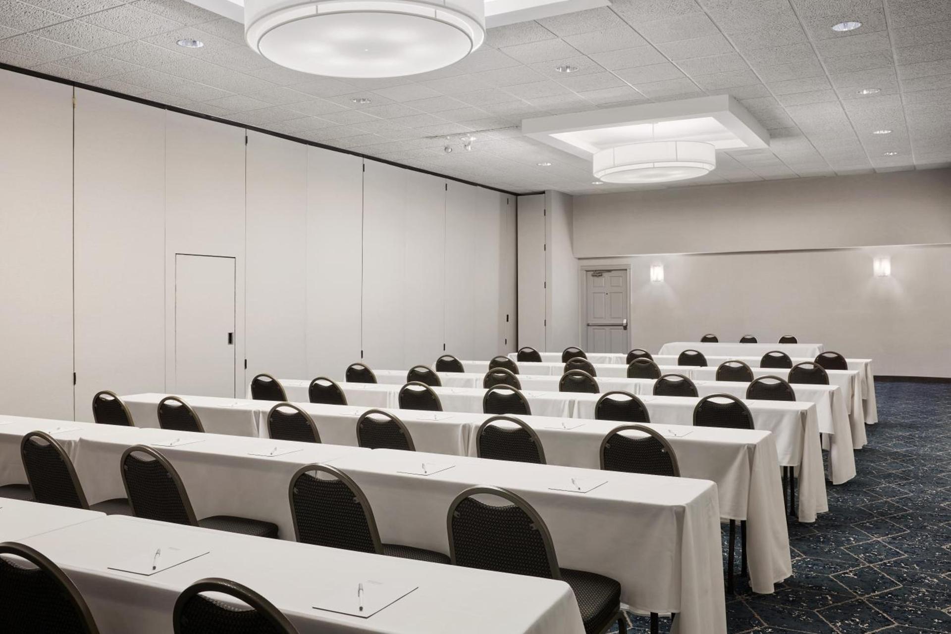 Hilton Garden Inn Champaign/ Urbana photo 35