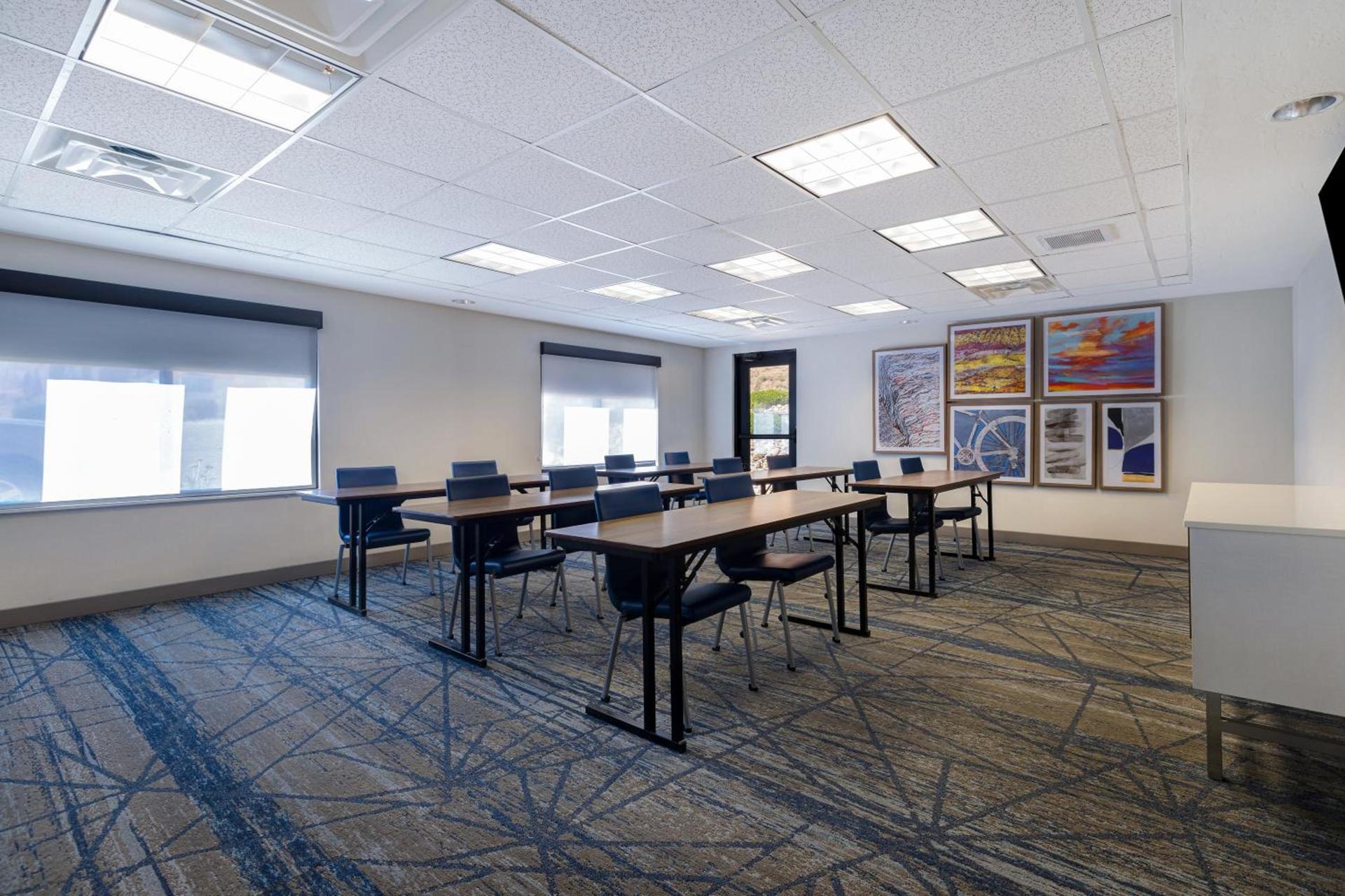 Holiday Inn Express Hotel & Suites Moab by IHG photo 10