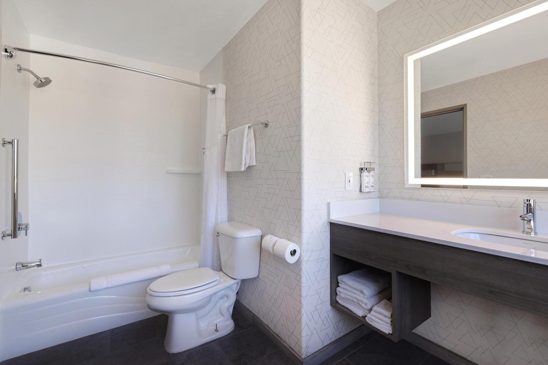 Holiday Inn Express Hotel & Suites Moab by IHG photo 16