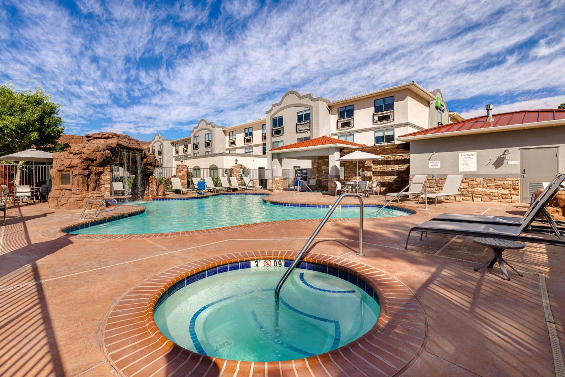 Holiday Inn Express Hotel & Suites Moab by IHG photo 49