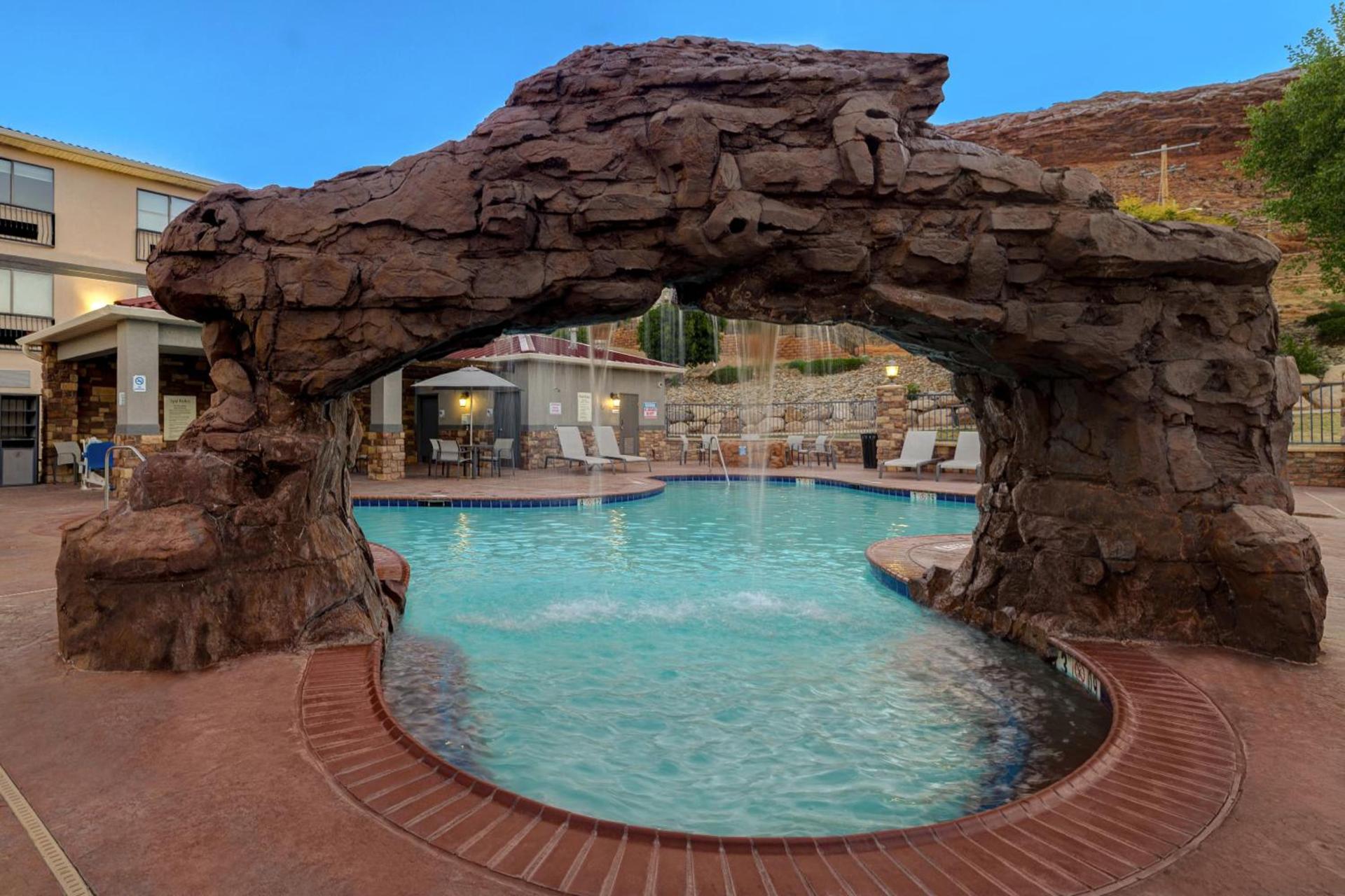 Holiday Inn Express Hotel & Suites Moab by IHG photo 42