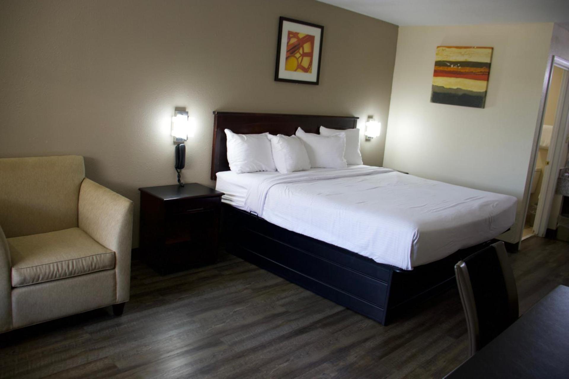 Legacy Inn - Cookeville photo 8