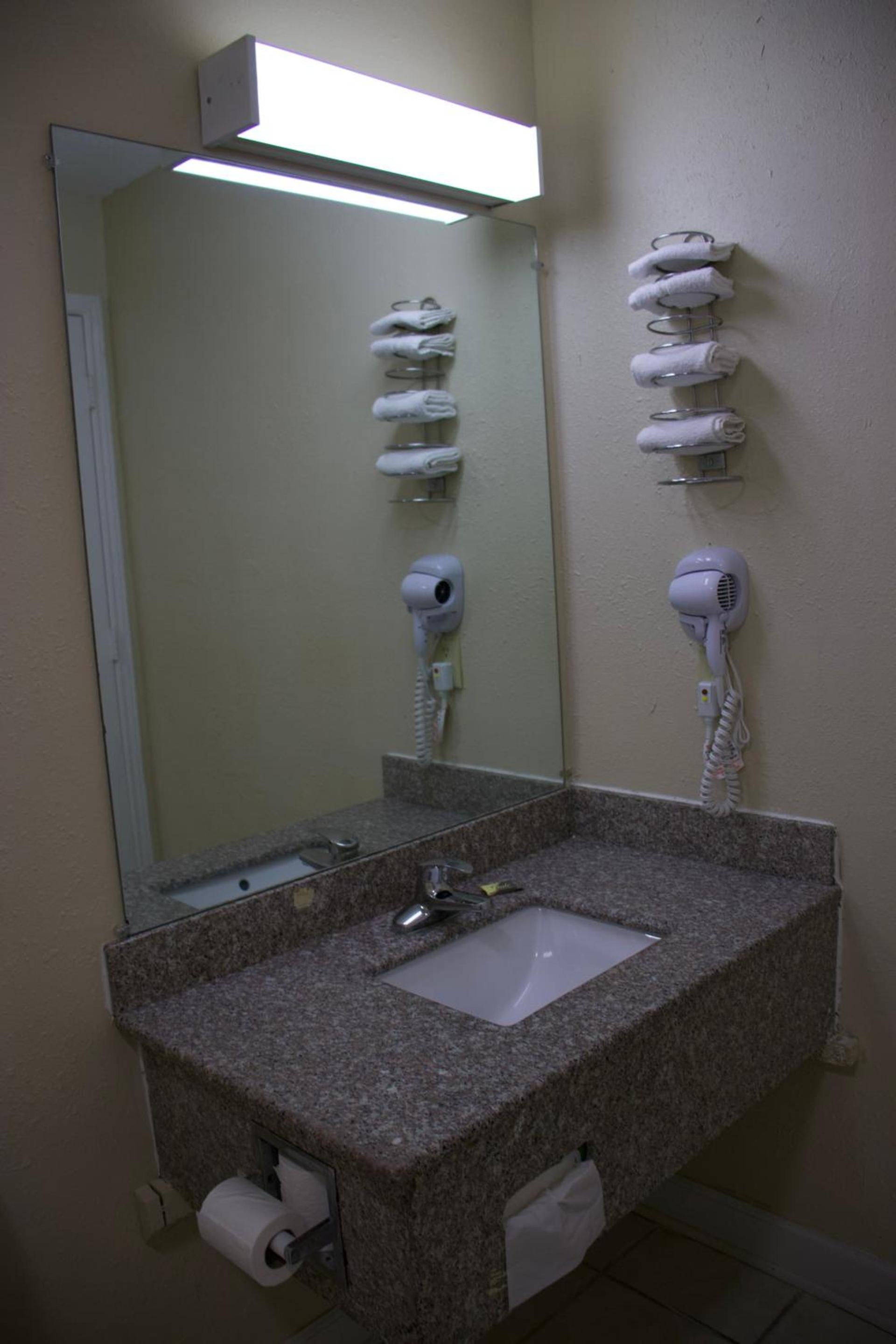 Legacy Inn - Cookeville photo 21