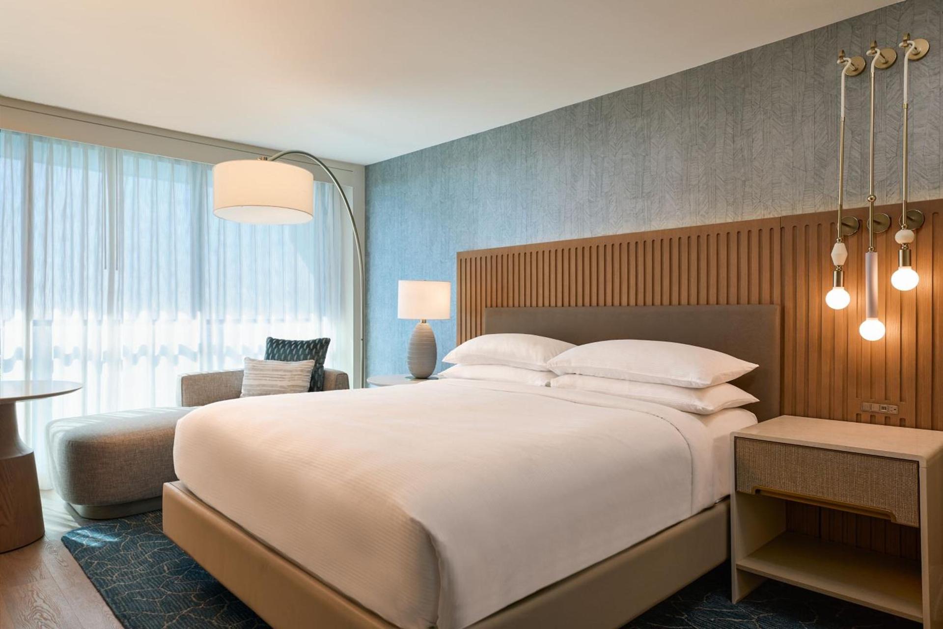 VEA Newport Beach, a Marriott Resort & Spa photo 21