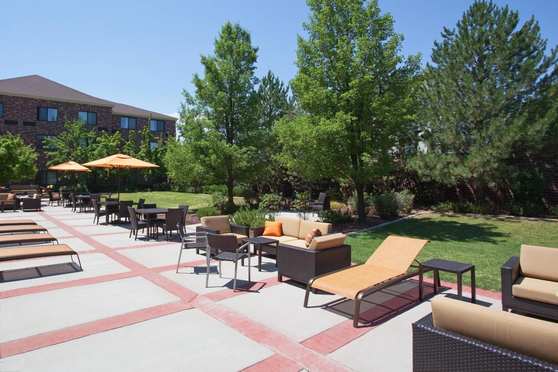 Courtyard Salt Lake City Airport photo 2