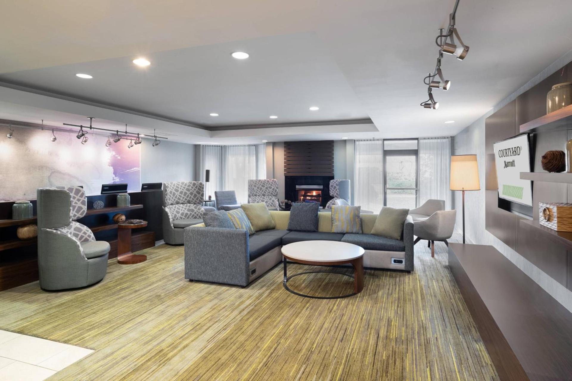 Courtyard by Marriott Princeton photo 8