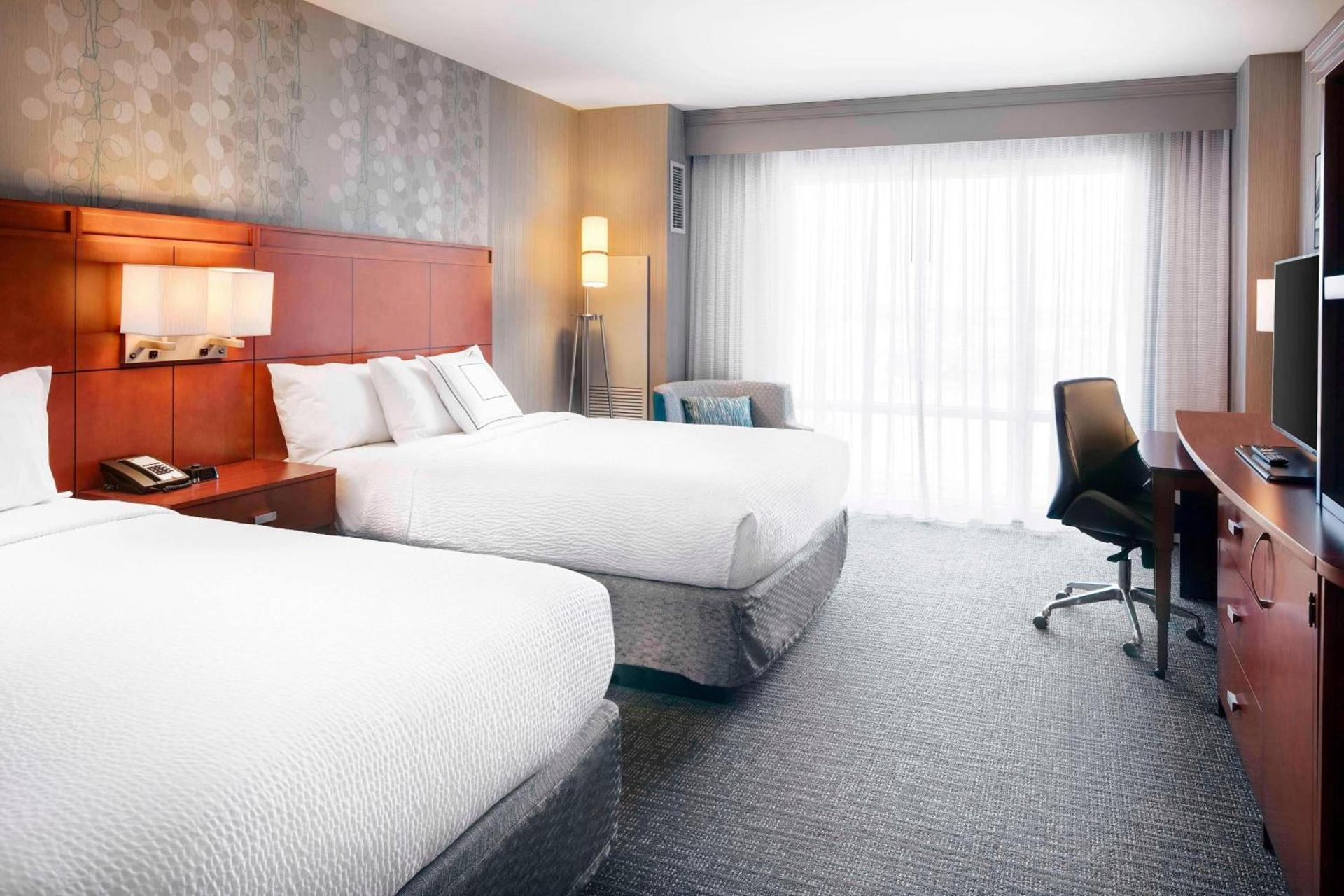 Courtyard by Marriott Indianapolis Downtown photo 6
