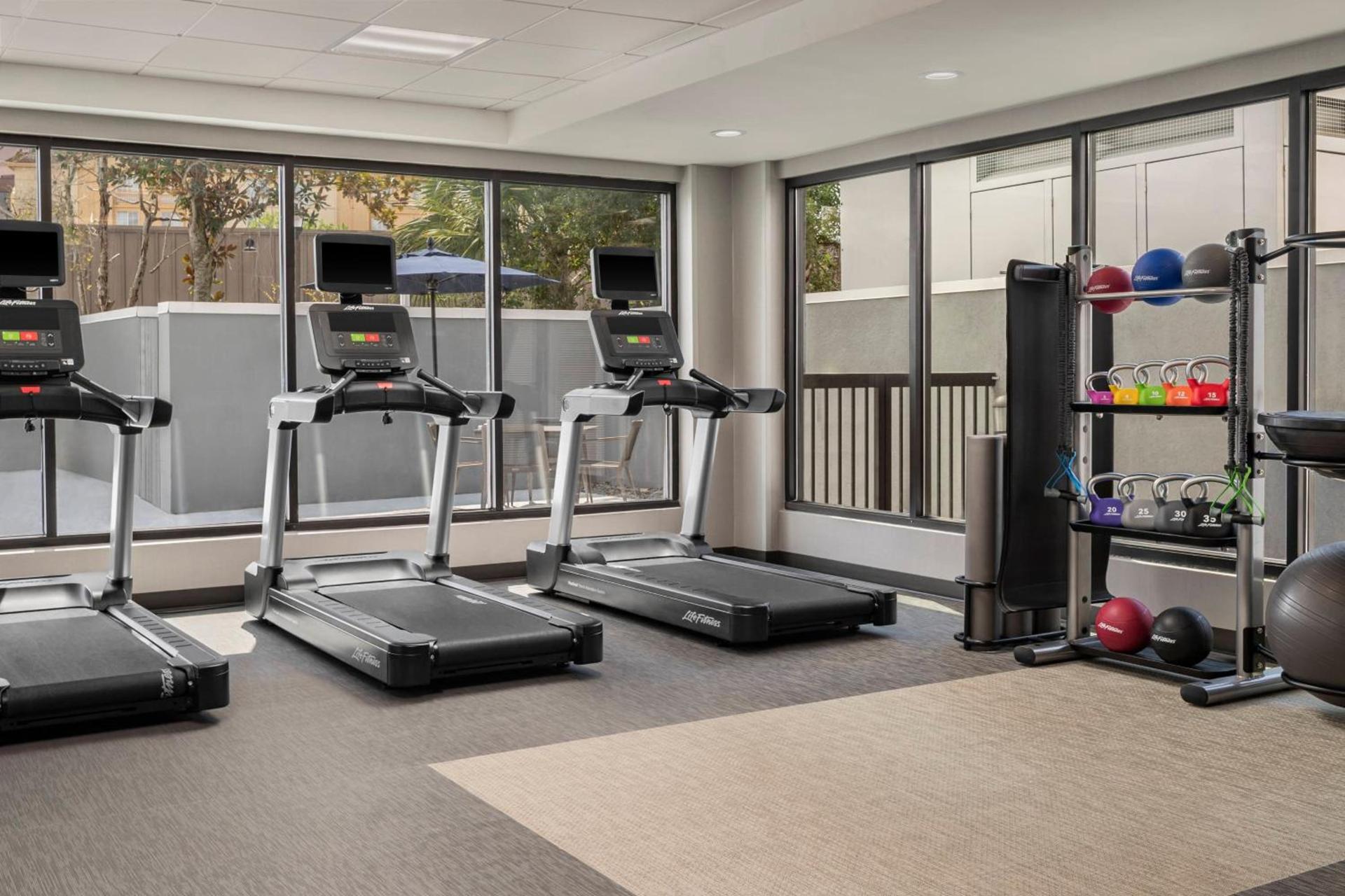 Courtyard by Marriott Jacksonville Butler Boulevard photo 31