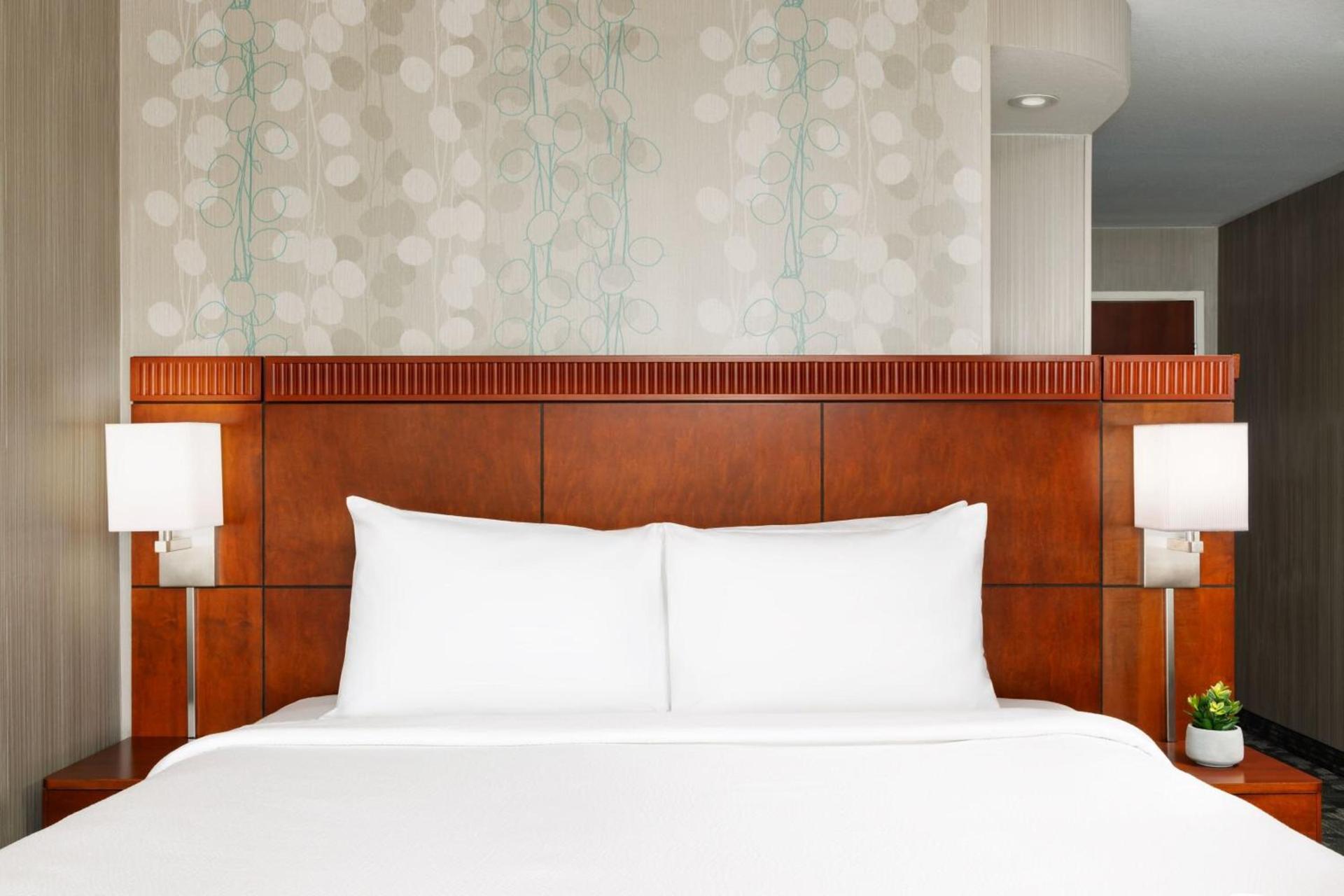 Courtyard by Marriott Potomac Mills Woodbridge photo 17