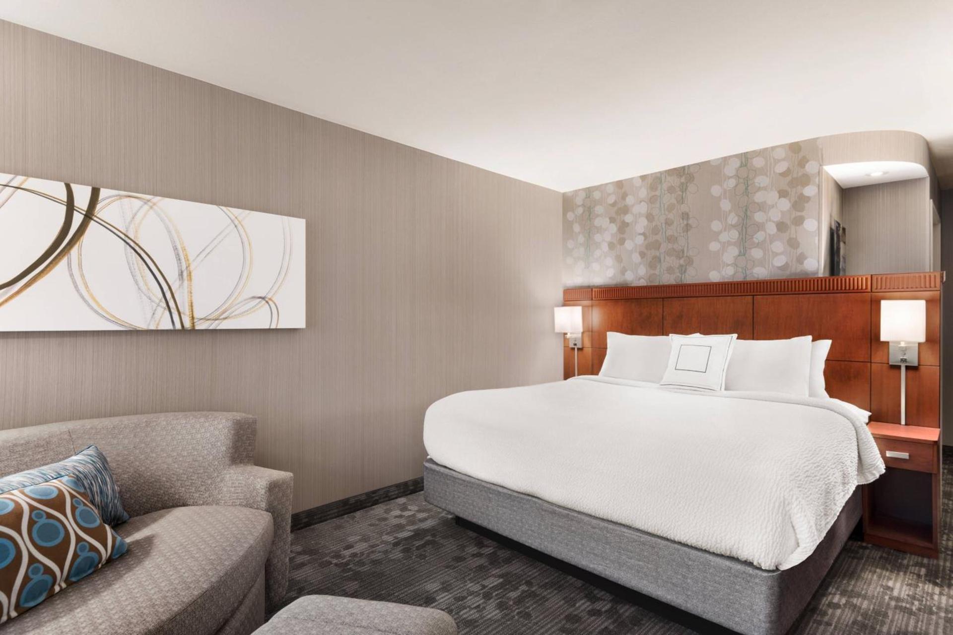 Courtyard by Marriott Potomac Mills Woodbridge photo 14