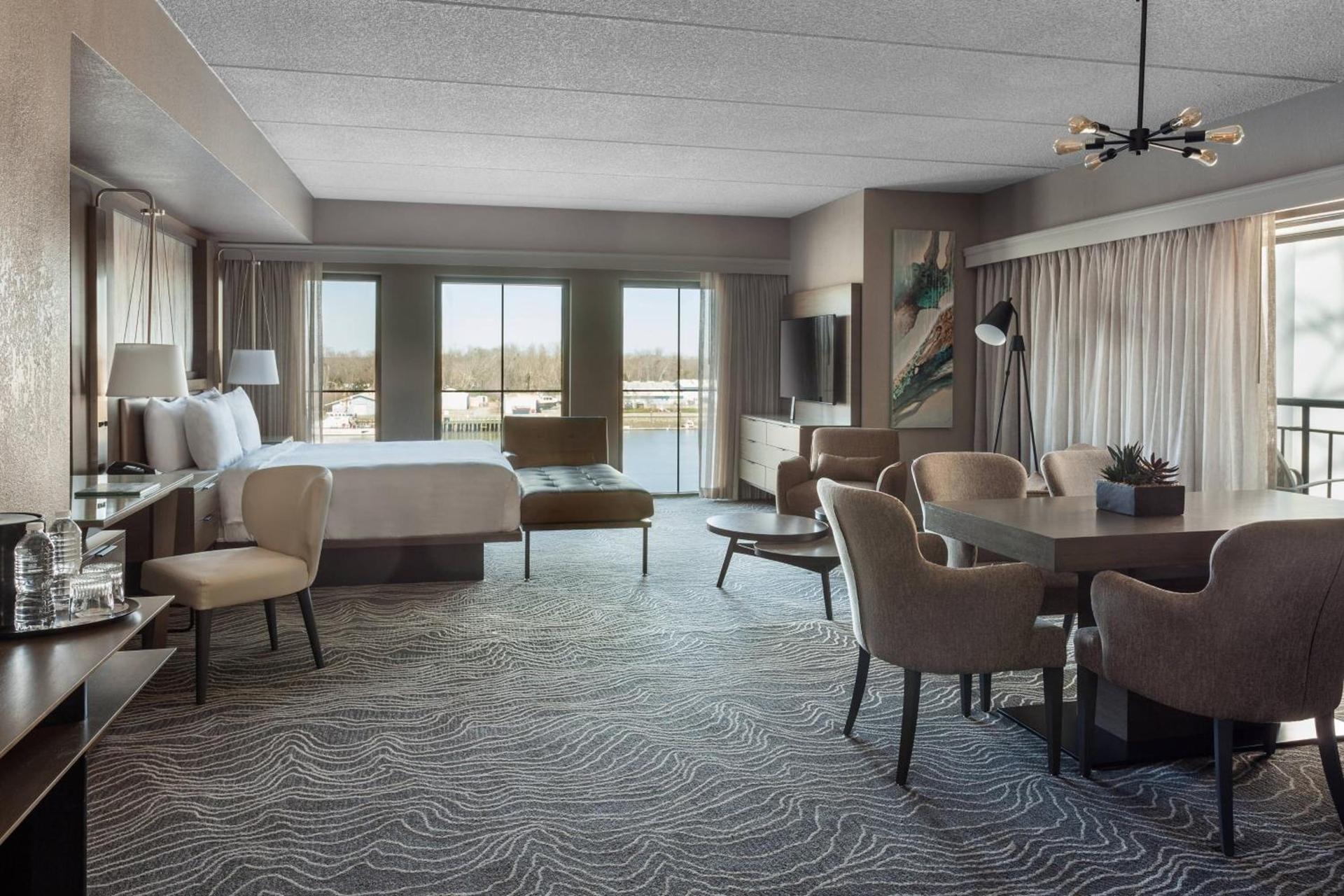 Marriott Savannah Riverfront photo 24