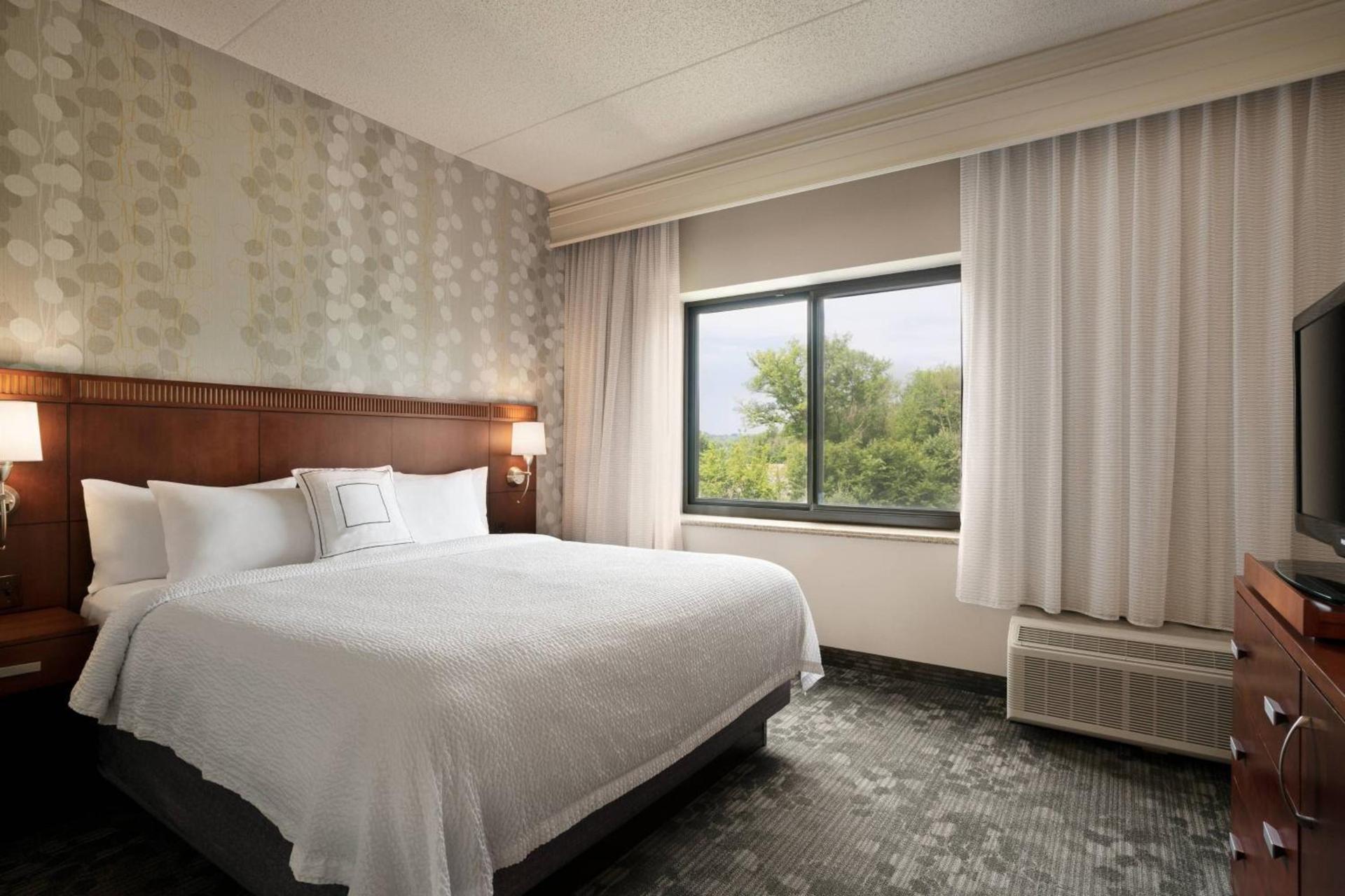 Courtyard by Marriott Middletown Goshen photo 19