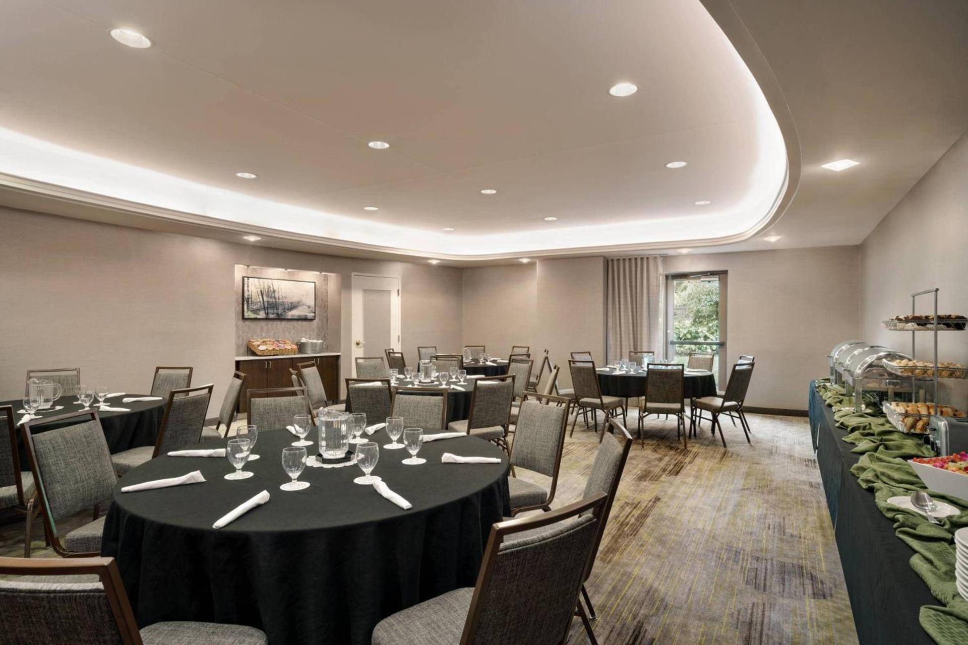 Courtyard by Marriott Middletown Goshen photo 35