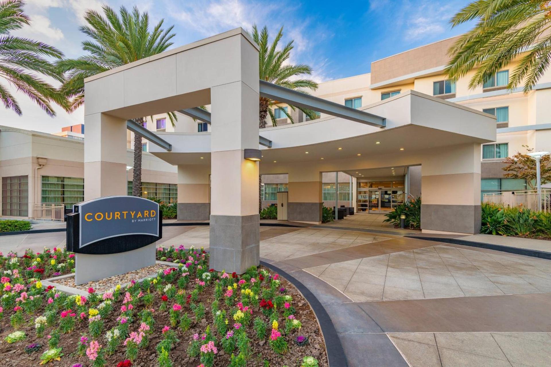 Courtyard by Marriott Santa Ana Orange County photo 5