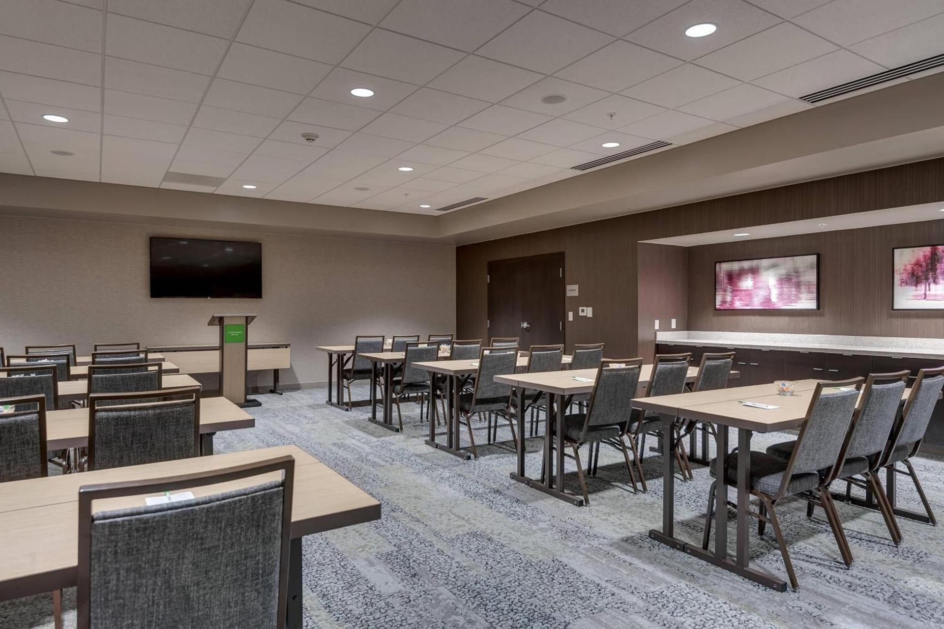 Courtyard by Marriott Ardmore photo 32