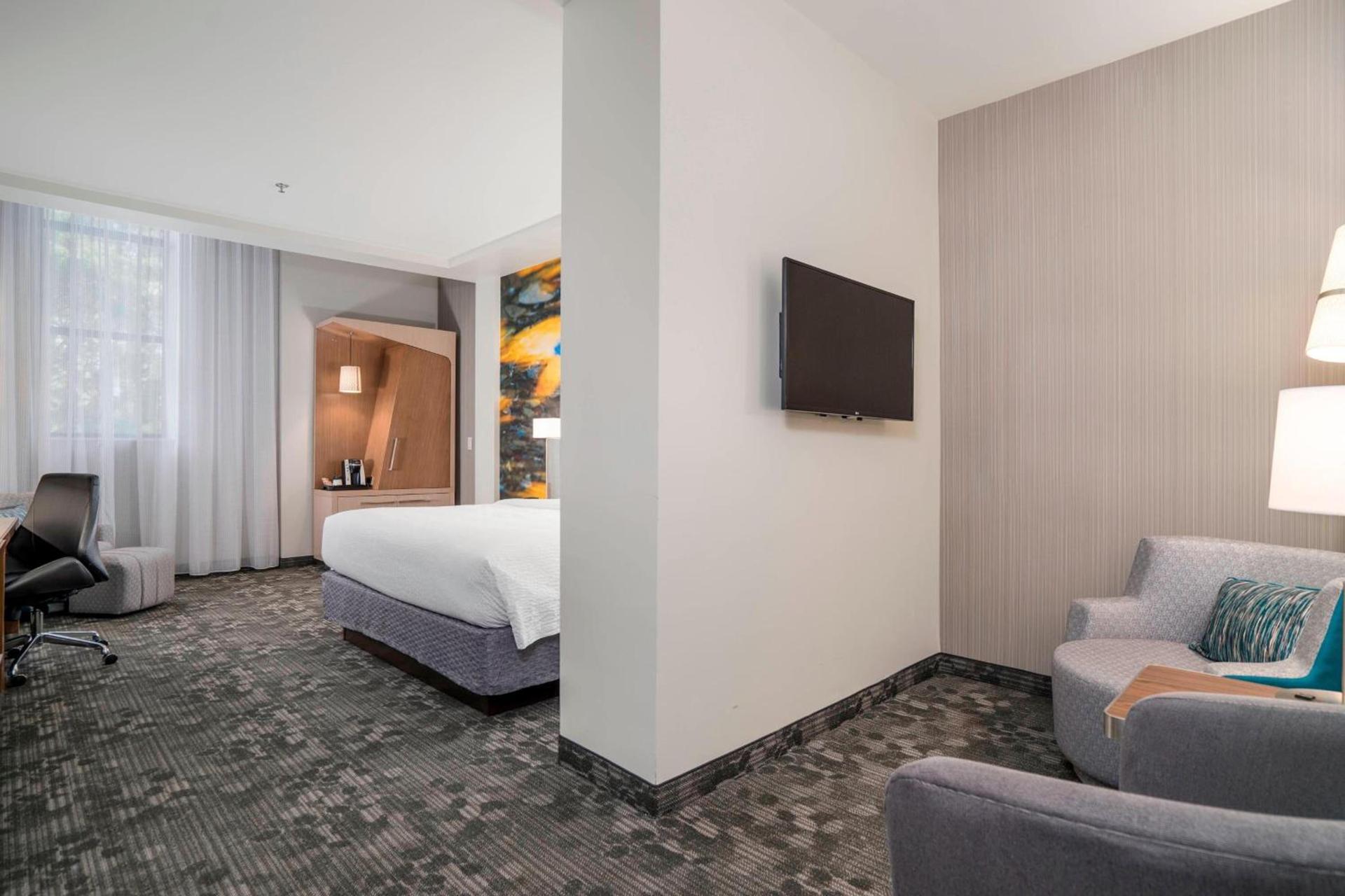 Courtyard by Marriott Niagara Falls, USA photo 10
