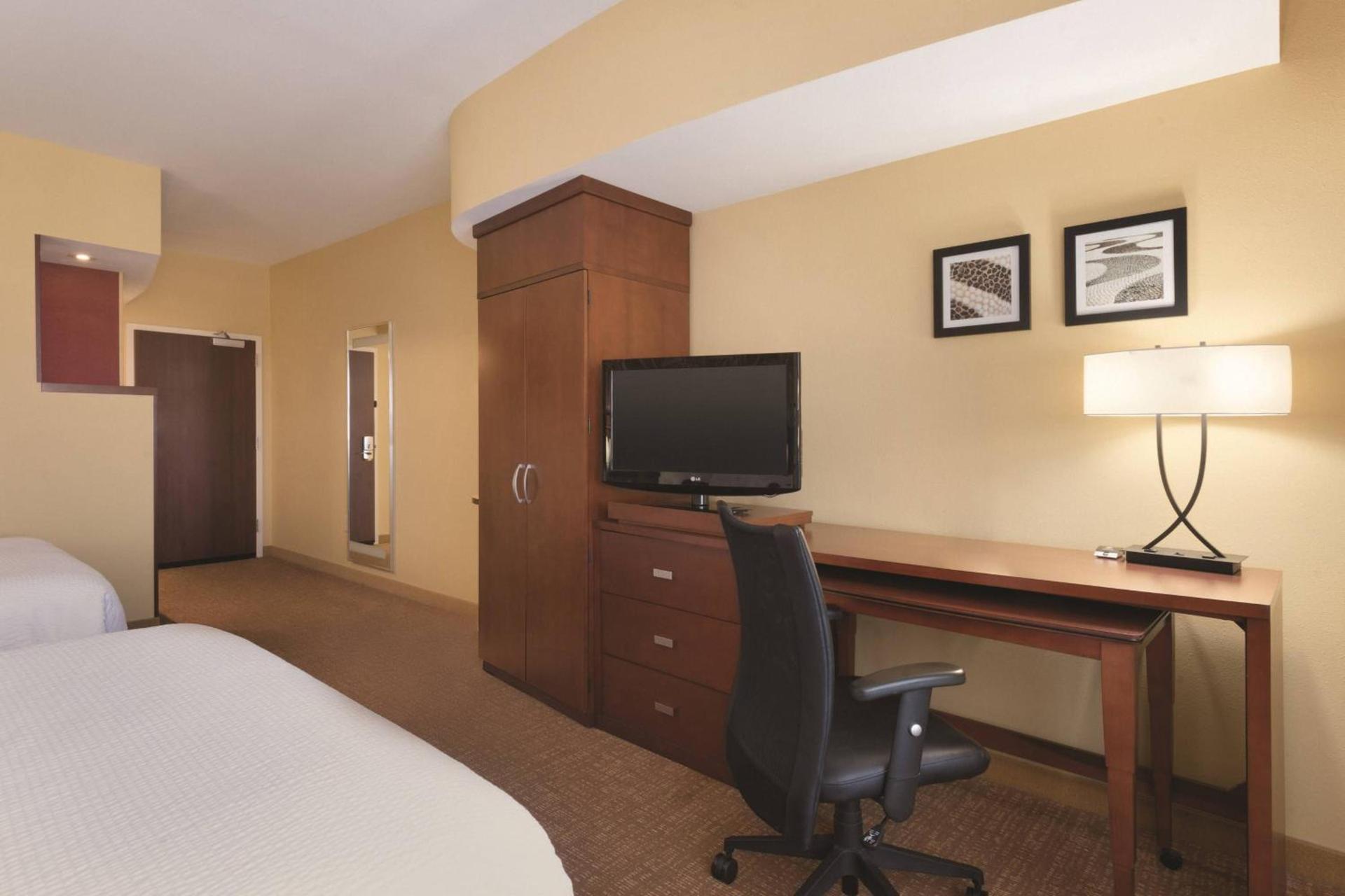 Courtyard by Marriott Salisbury photo 4