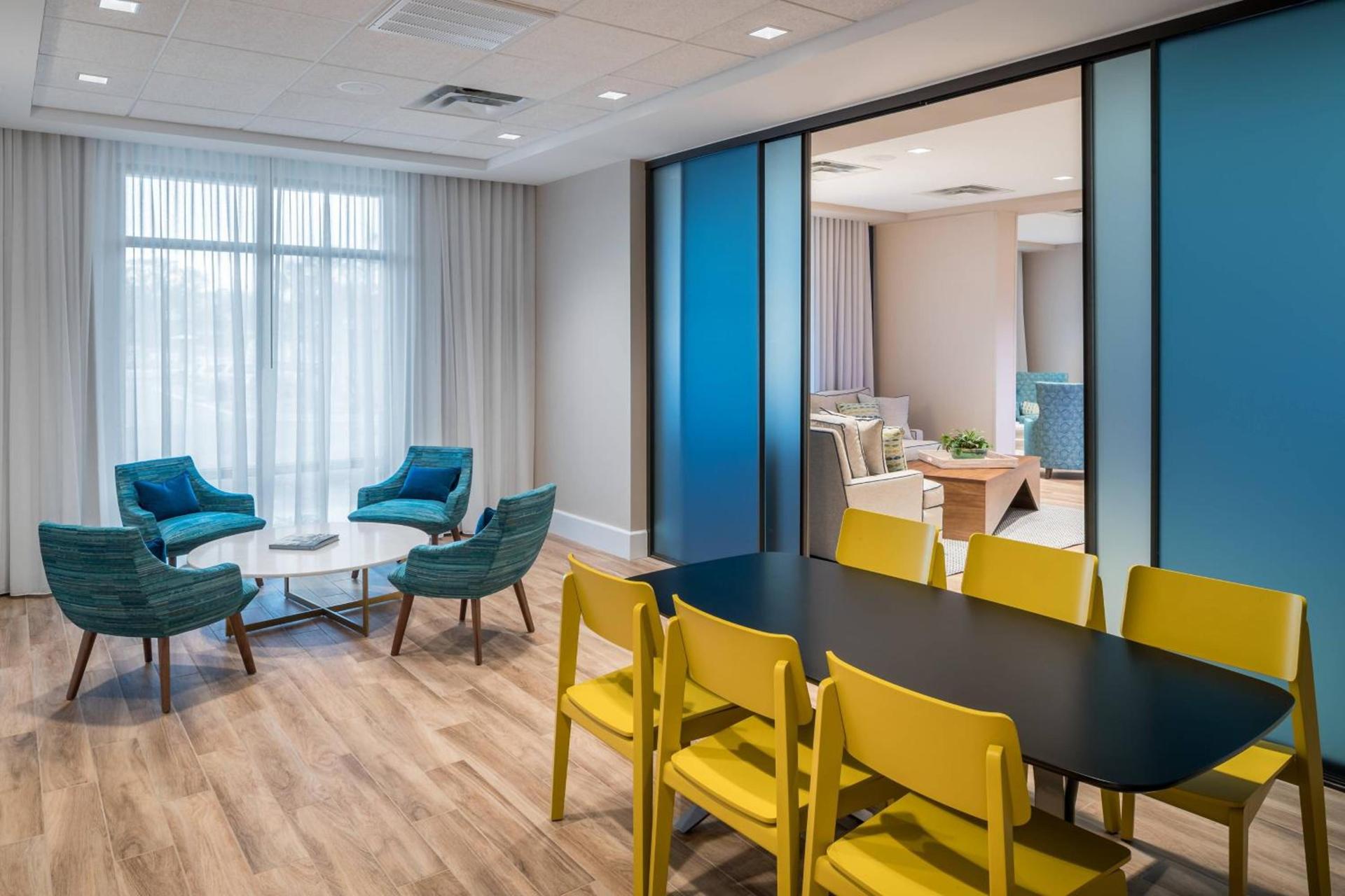 Courtyard by Marriott Hilton Head Island photo 10