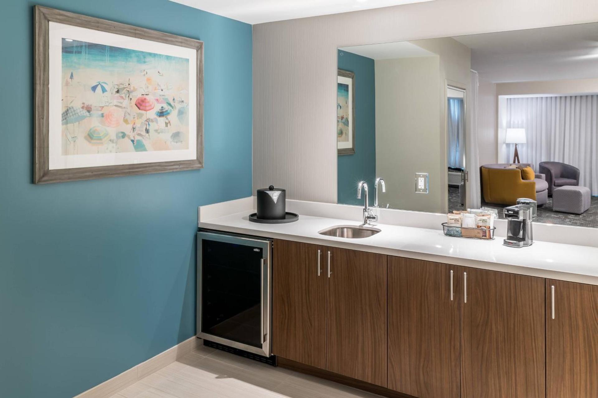 Courtyard by Marriott Hilton Head Island photo 32
