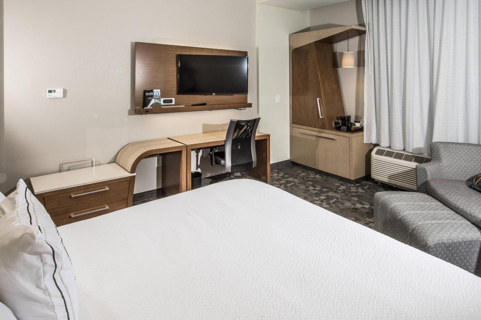 Courtyard by Marriott Columbia Cayce photo 49