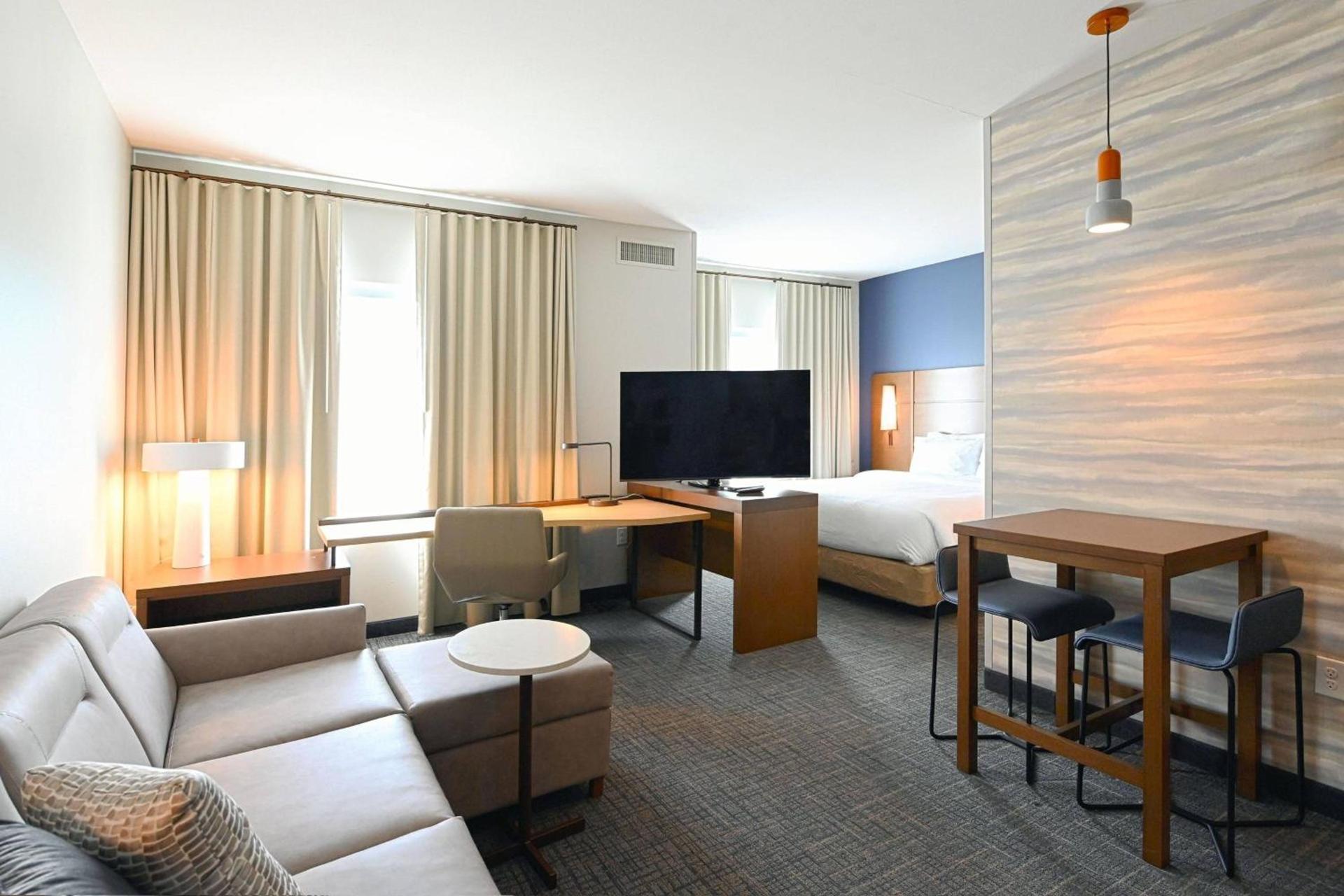 Residence Inn Richmond photo 7