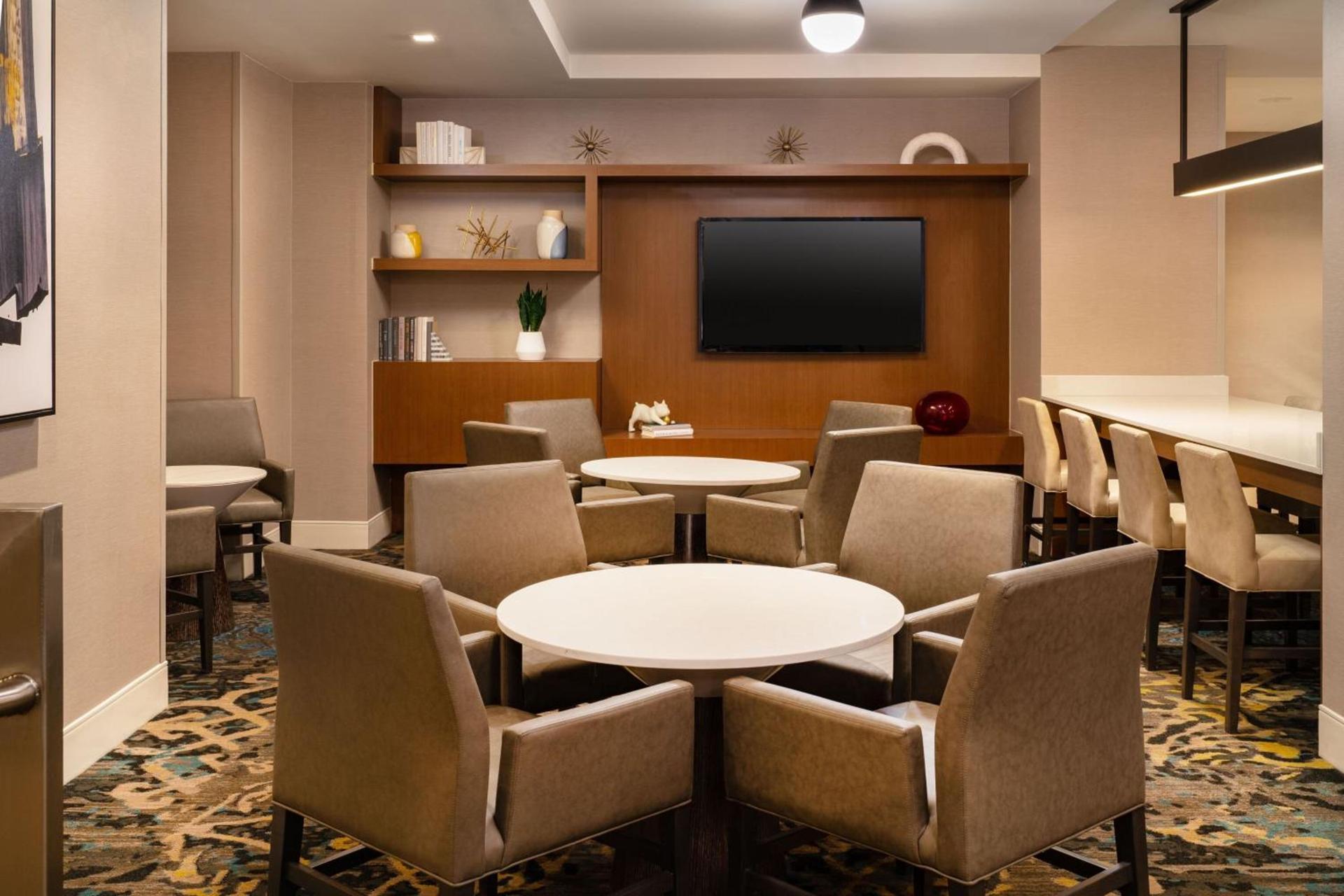 Residence Inn by Marriott New York Manhattan/ Midtown Eastside photo 56