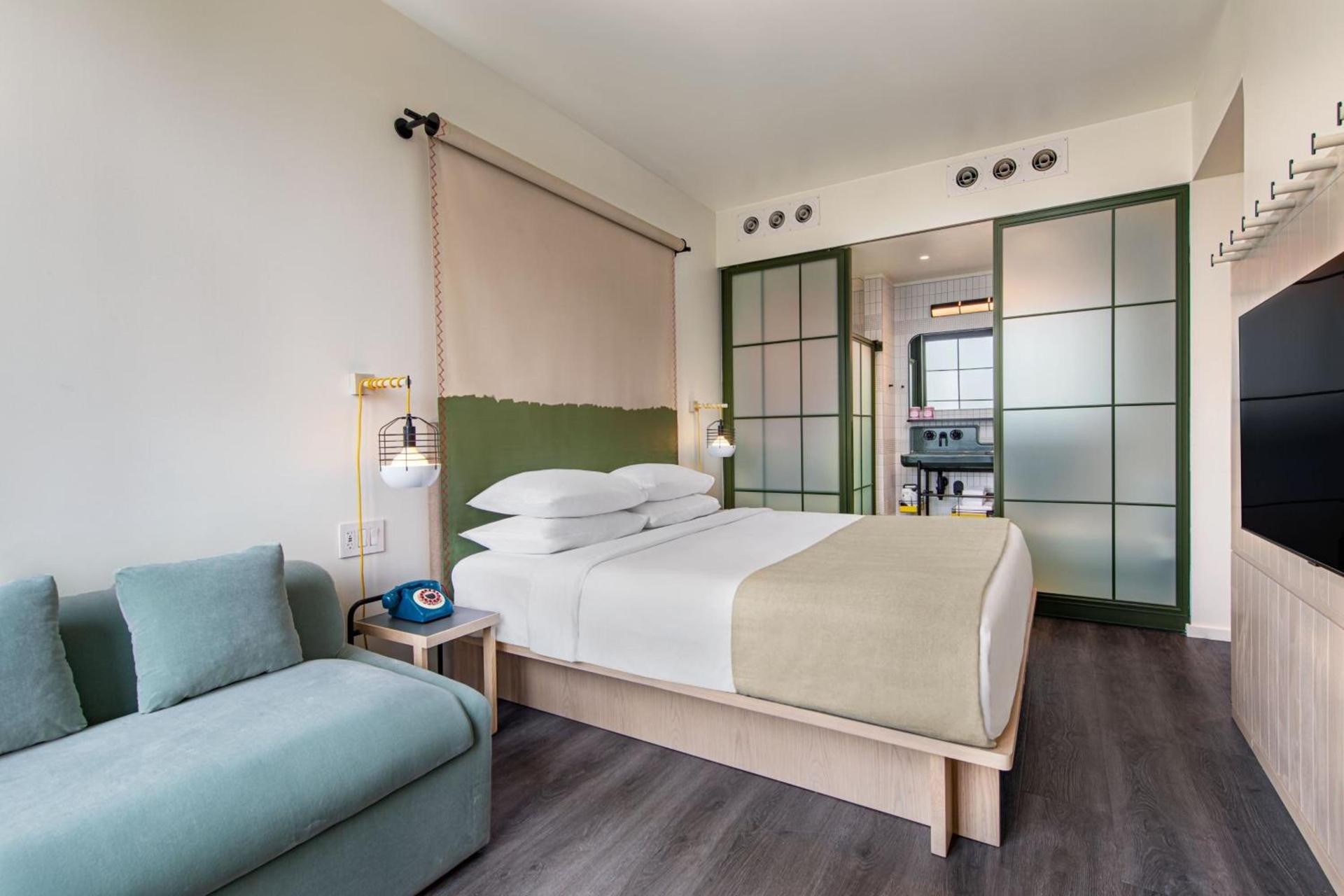 Moxy NYC Chelsea photo 21