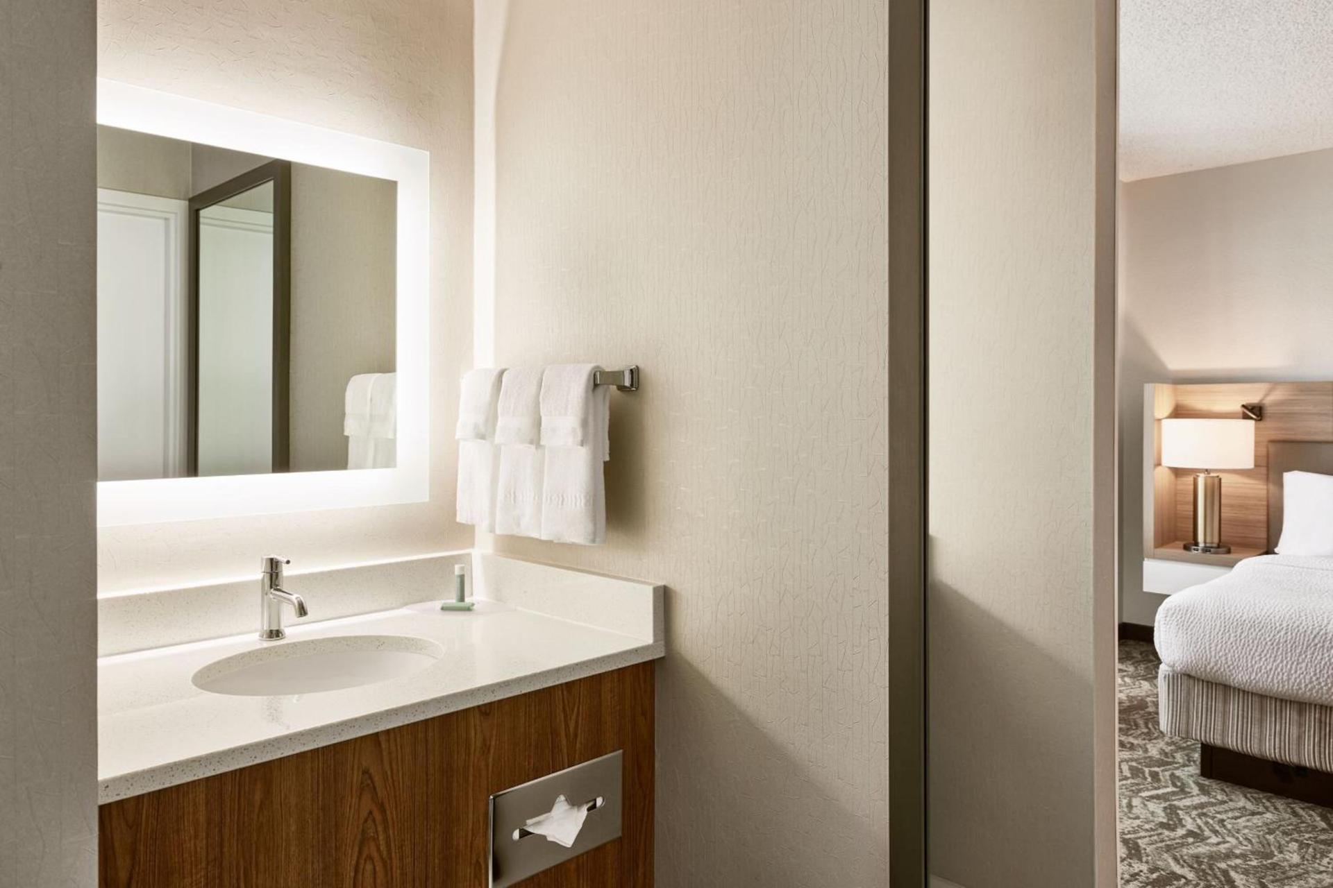 SpringHill Suites Phoenix Tempe Airport photo 9
